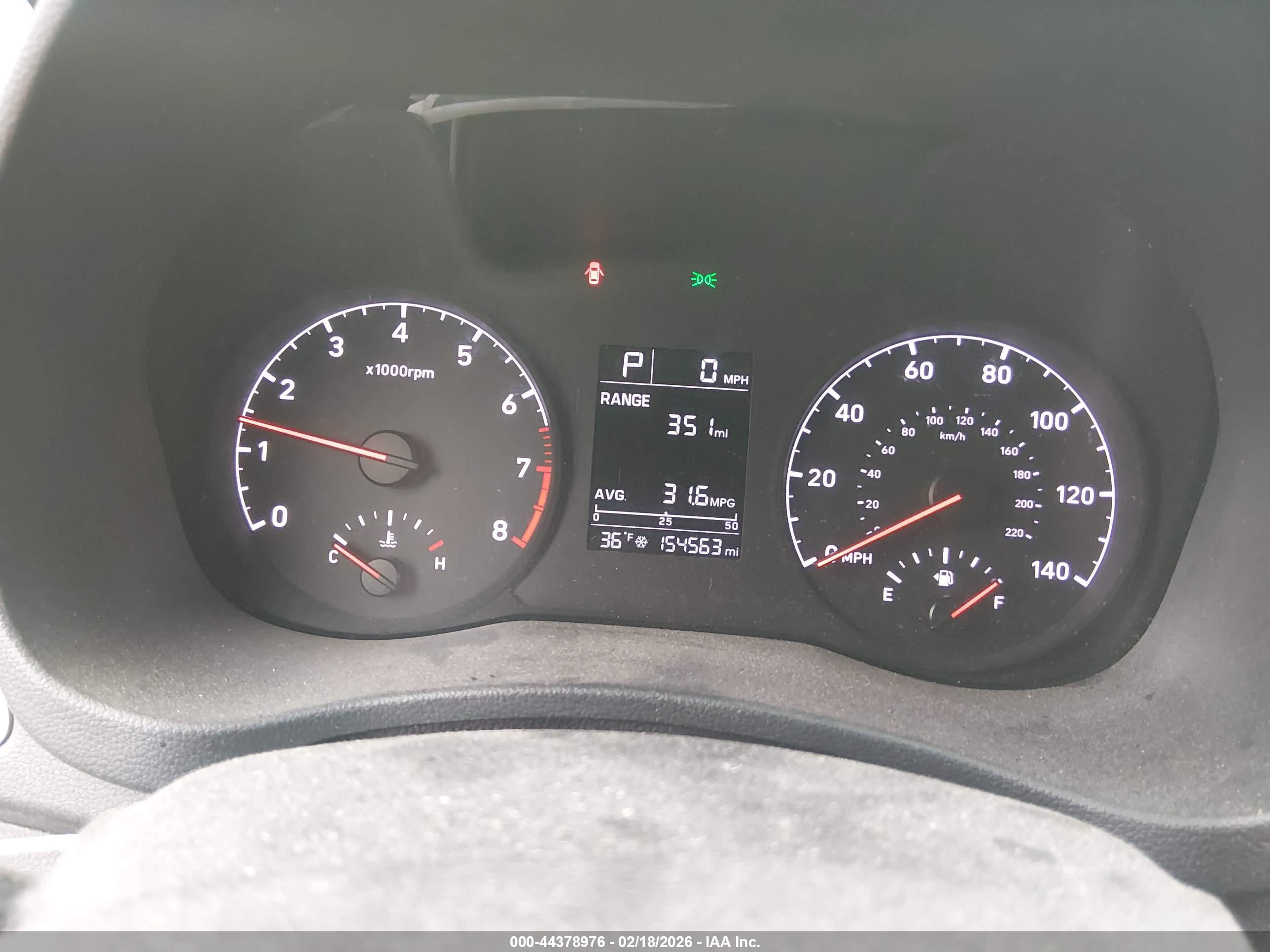 HYUNDAI ACCENT image 7