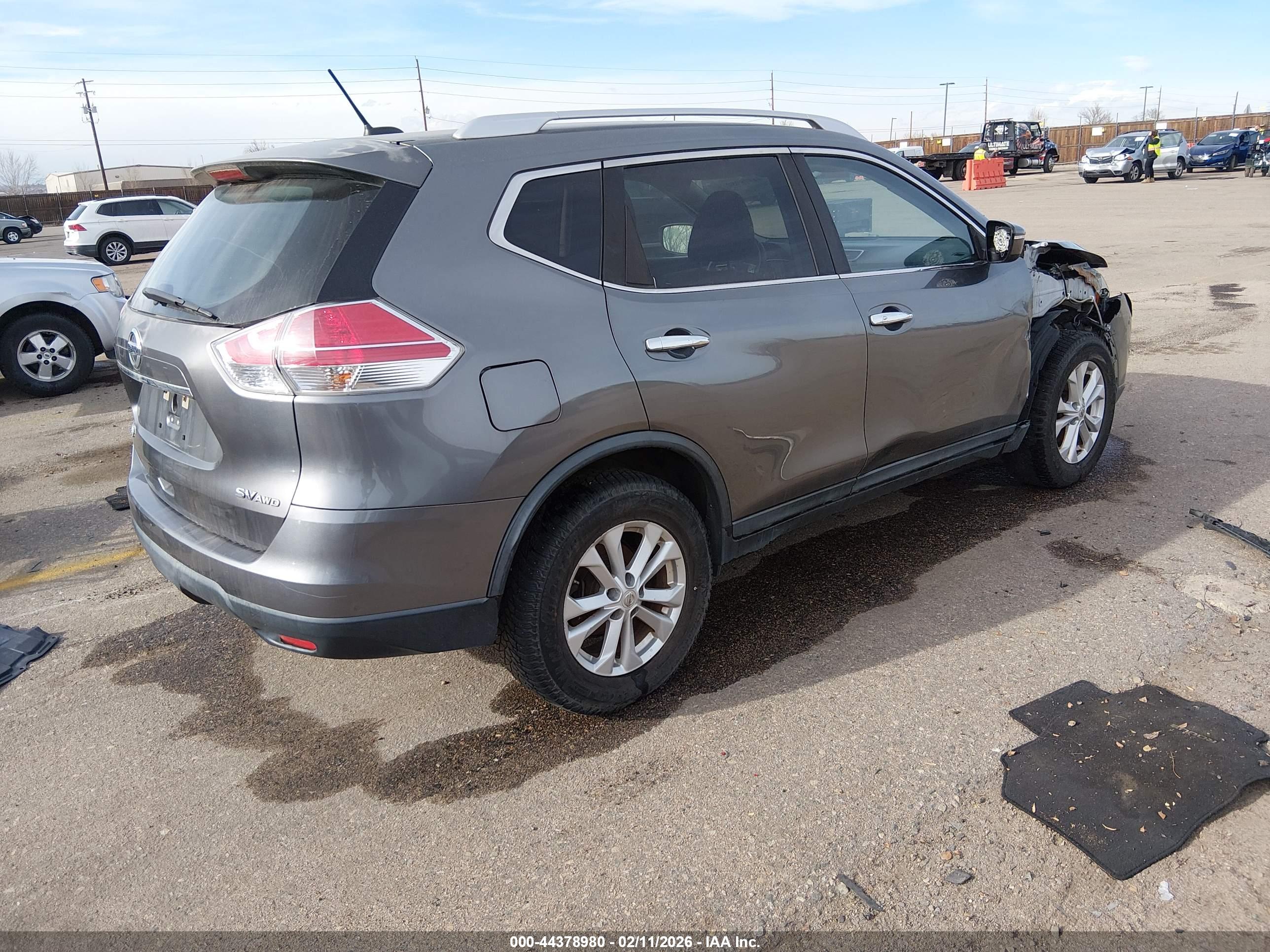 NISSAN ROGUE image 4