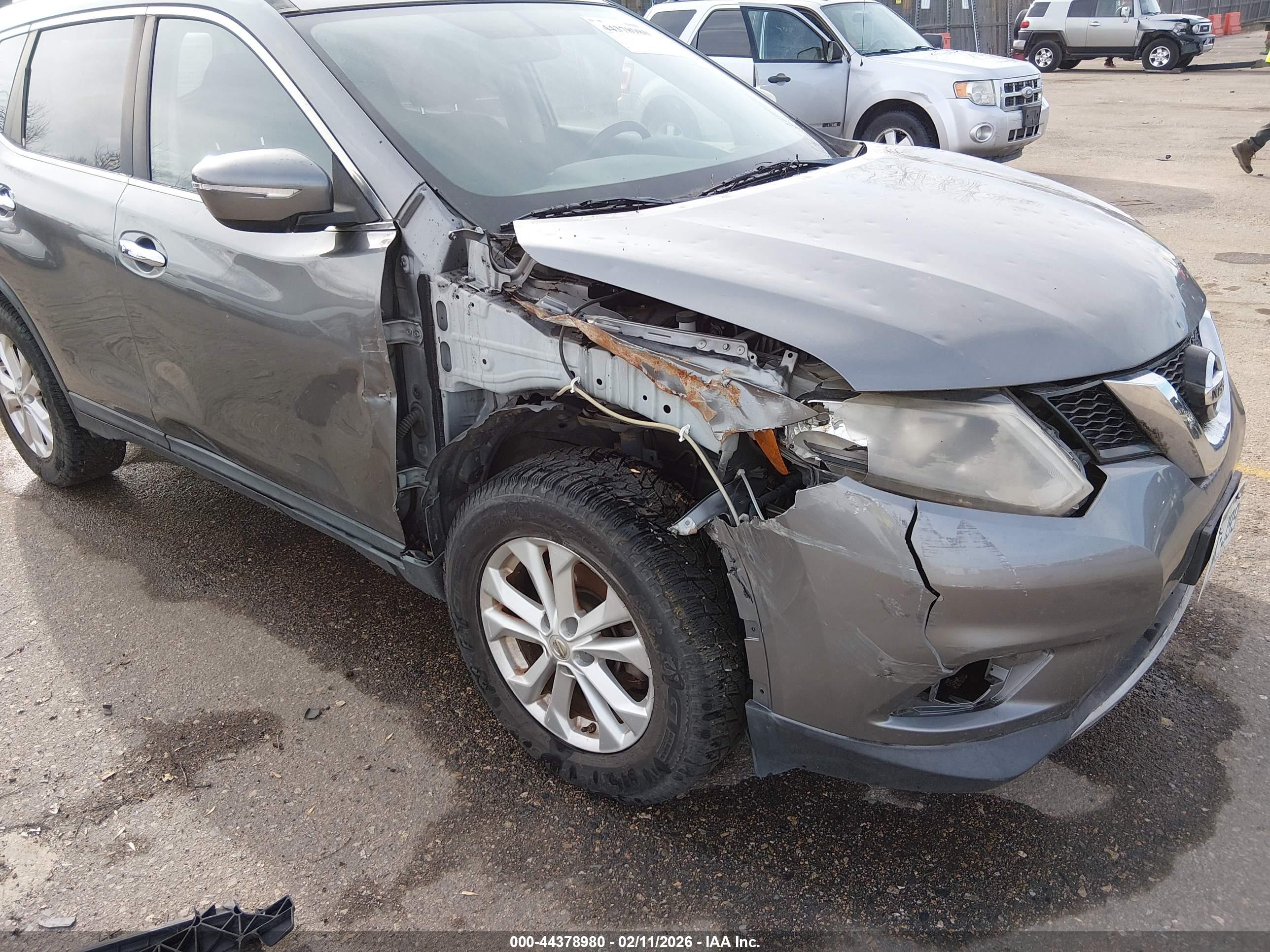 NISSAN ROGUE image 6
