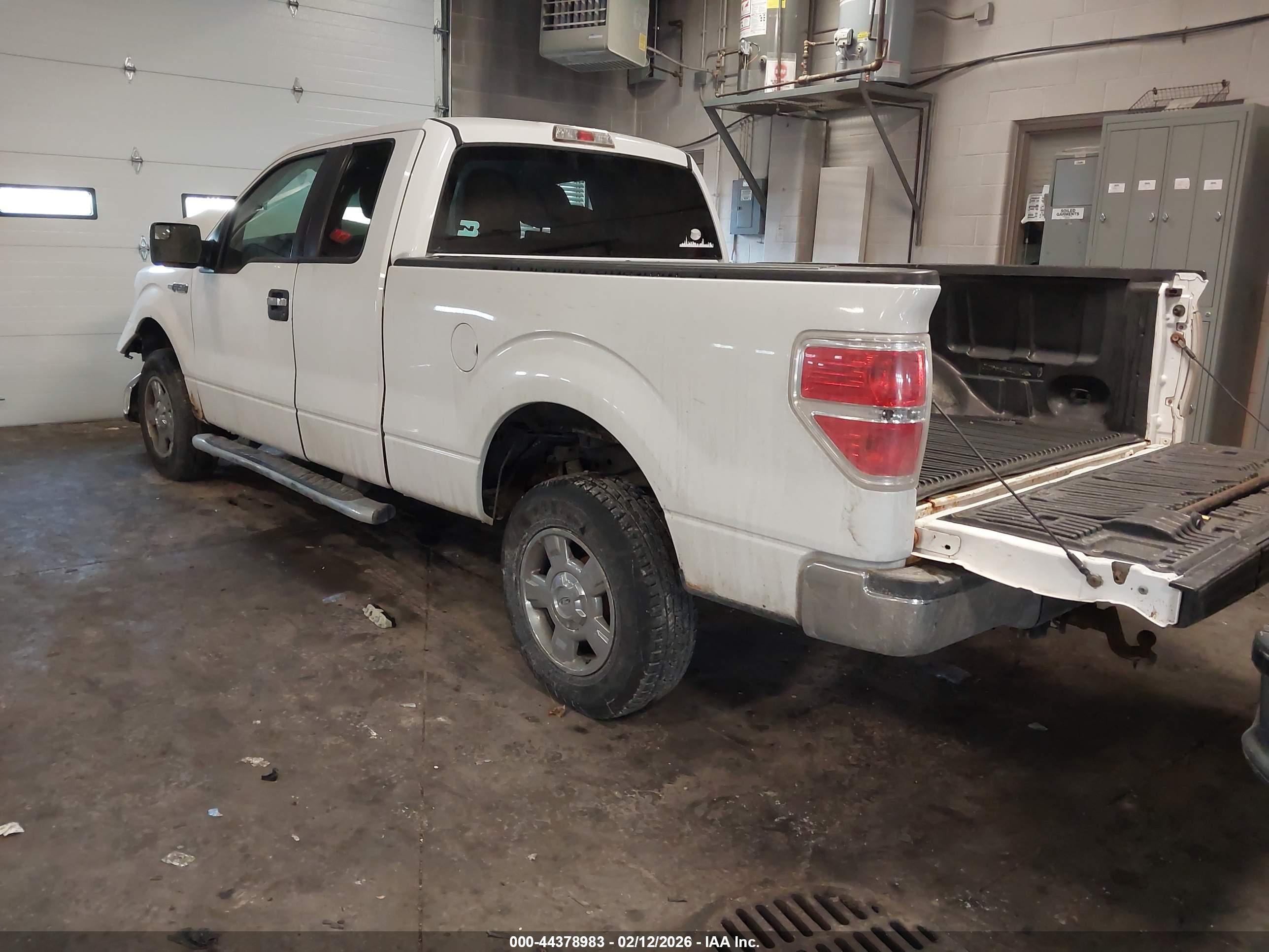 FORD F-150 image 3