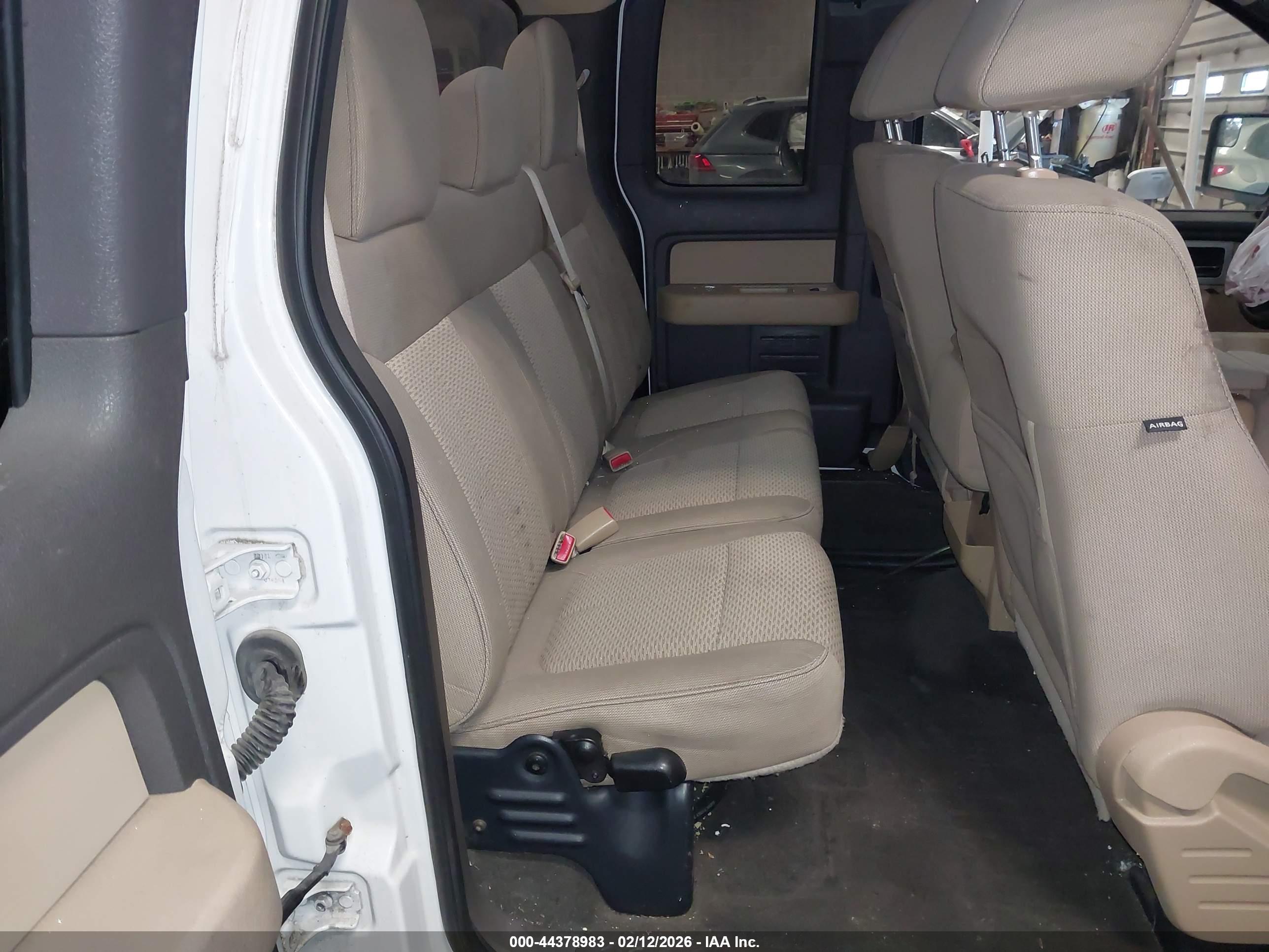 FORD F-150 image 8