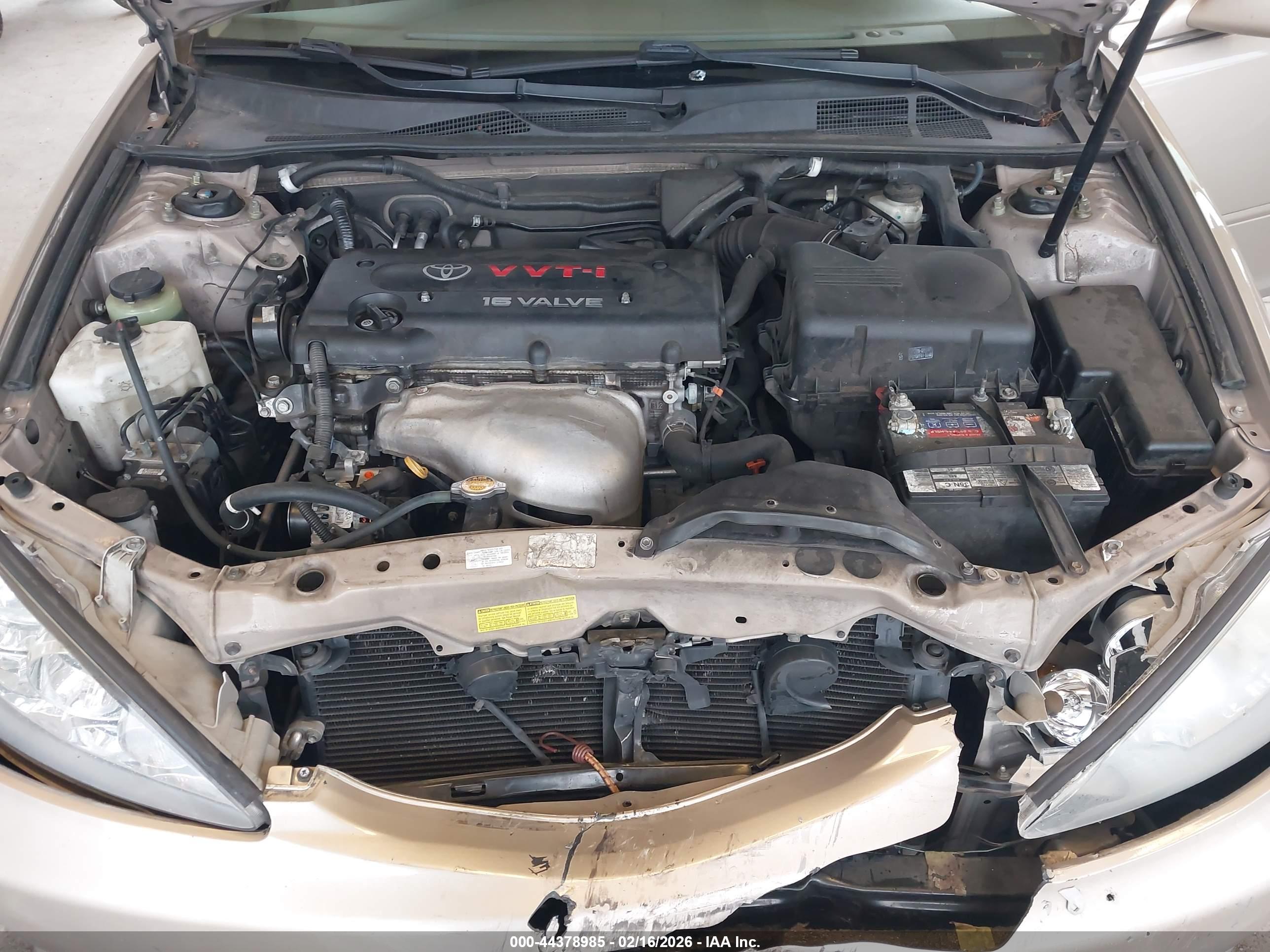 TOYOTA CAMRY image 10