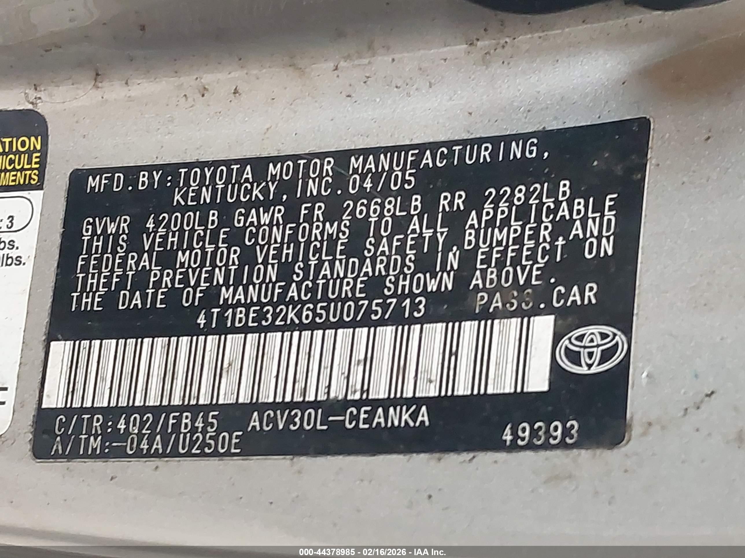 TOYOTA CAMRY image 9