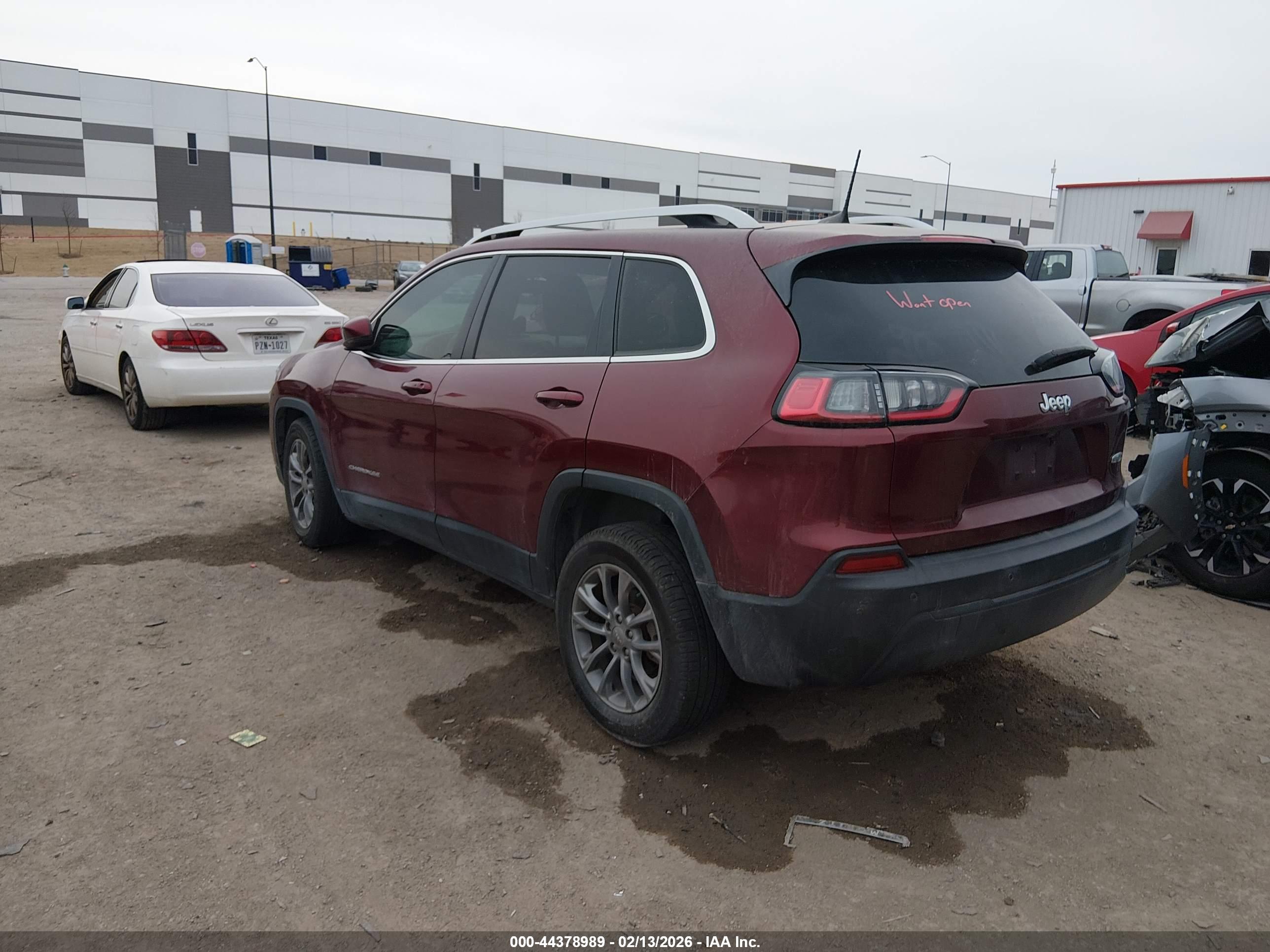 JEEP CHEROKEE image 3