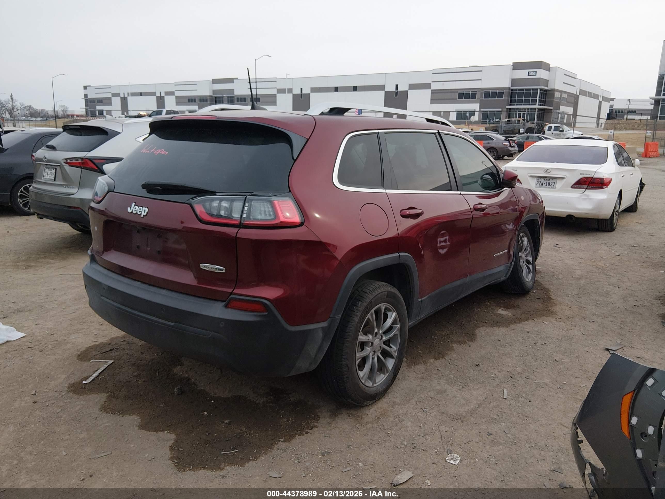 JEEP CHEROKEE image 4