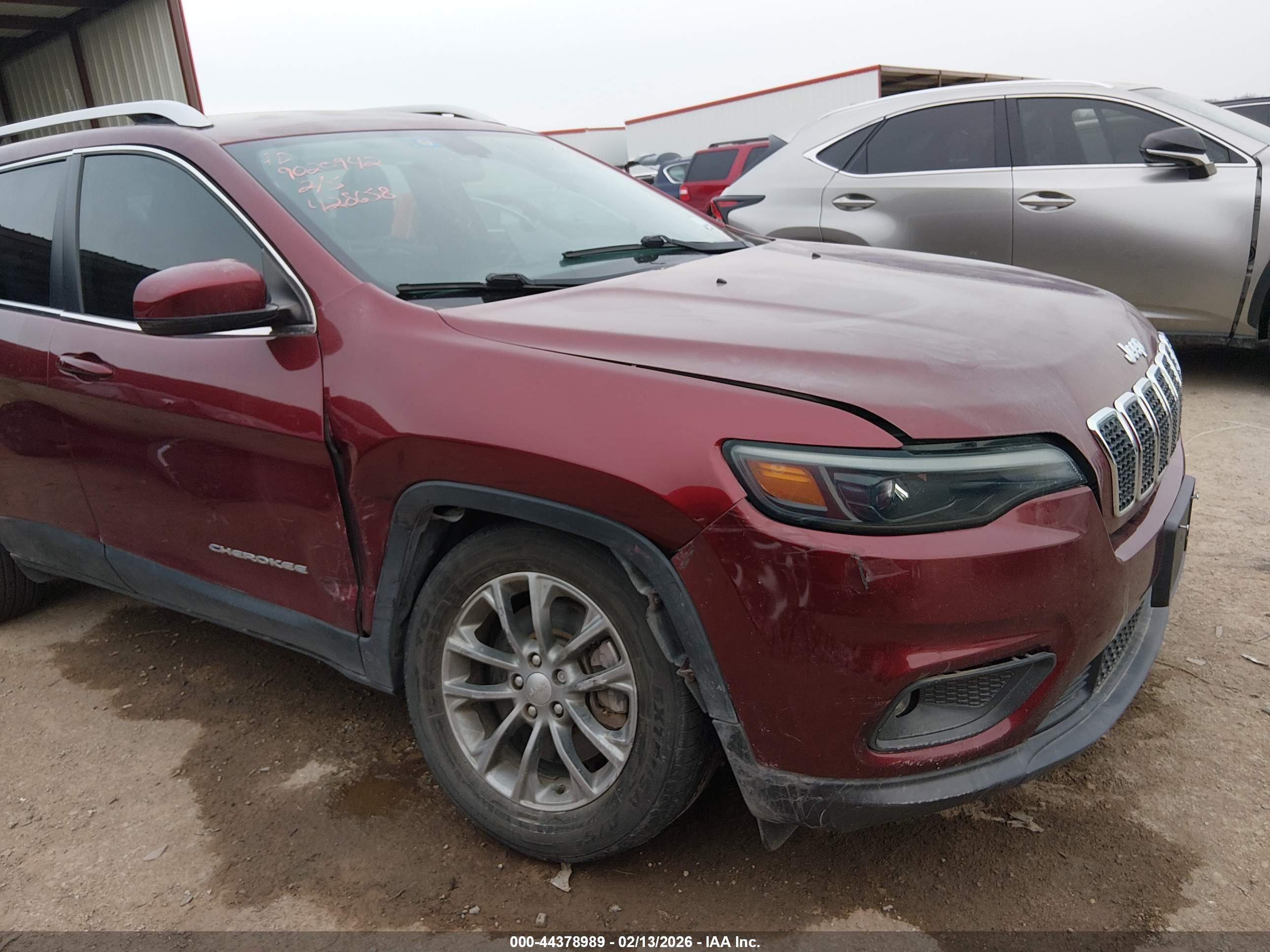 JEEP CHEROKEE image 6