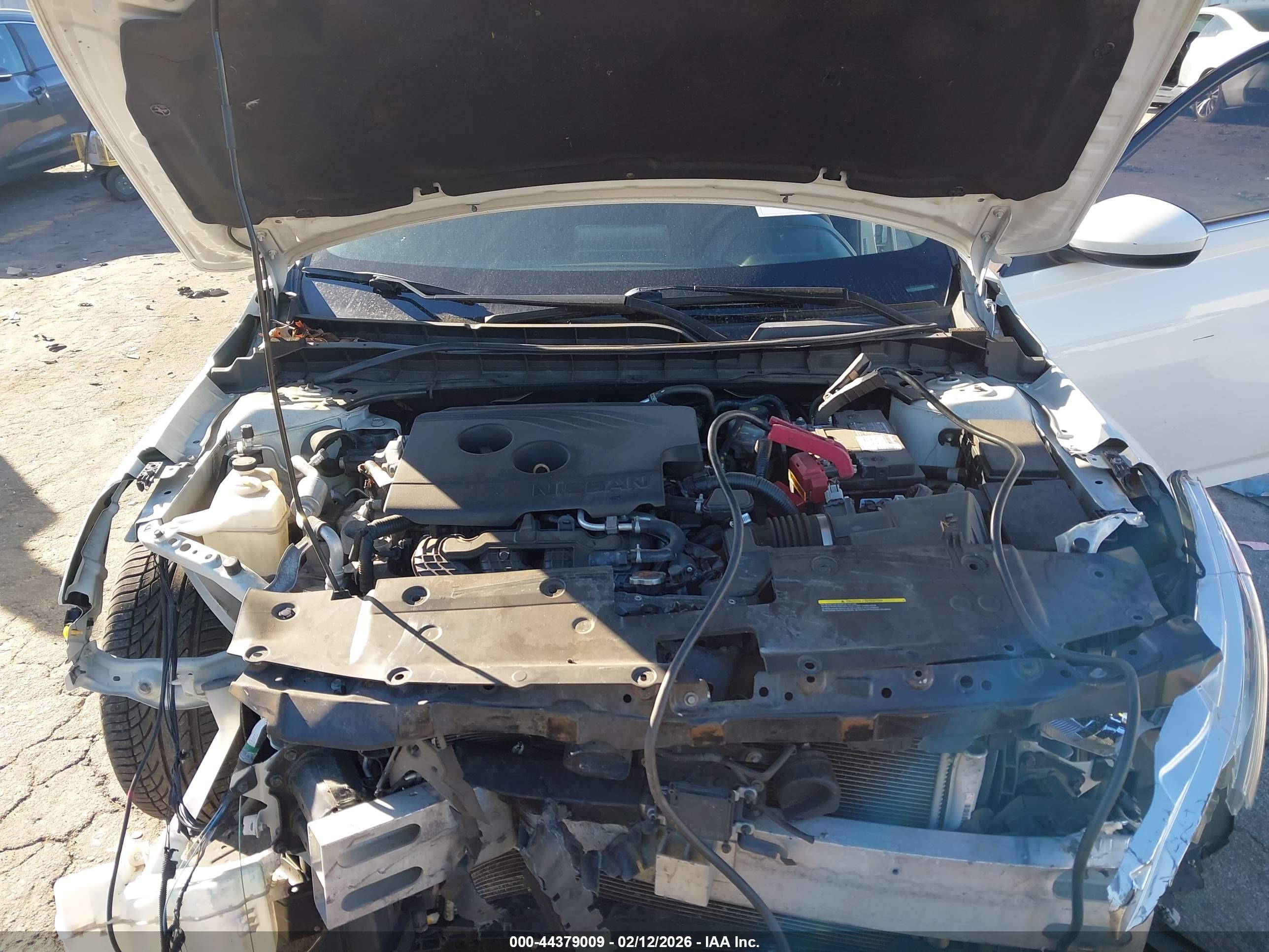 NISSAN ALTIMA image 10