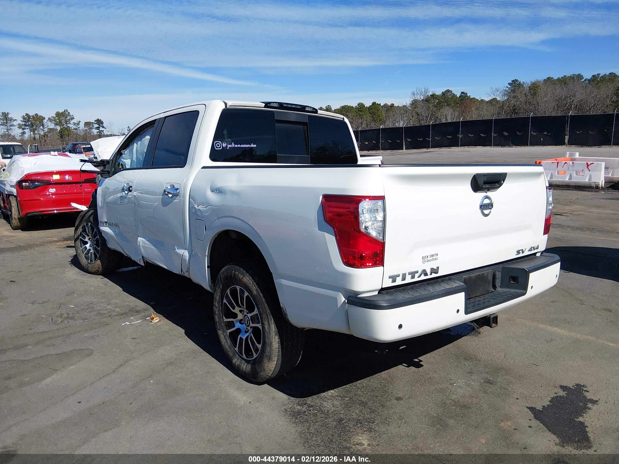 NISSAN TITAN image 3