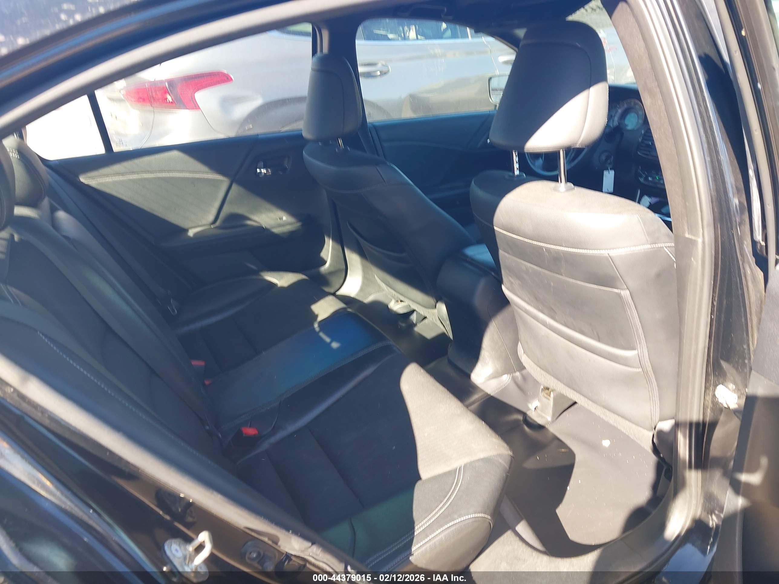 HONDA ACCORD image 8
