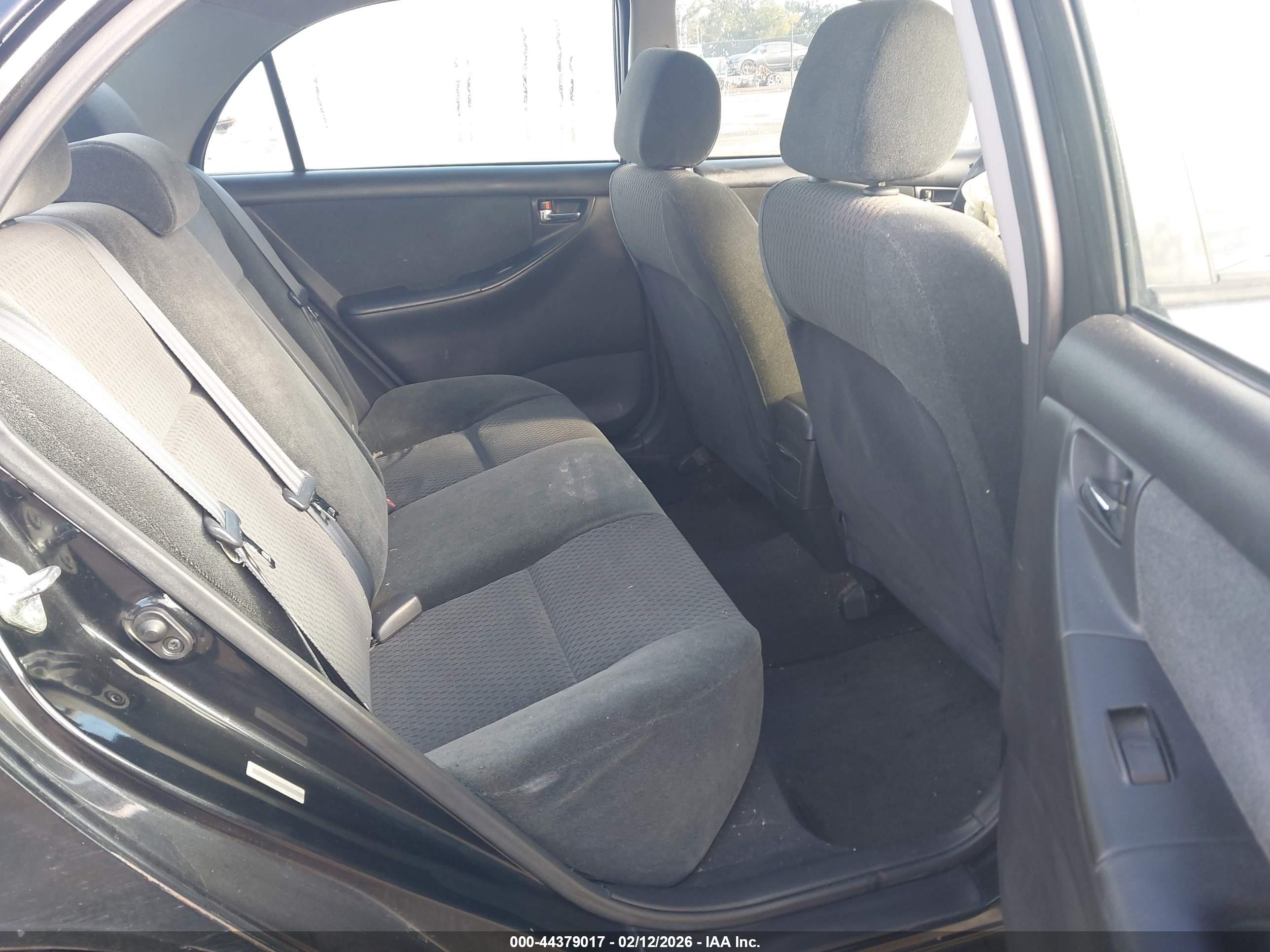 TOYOTA COROLLA image 8