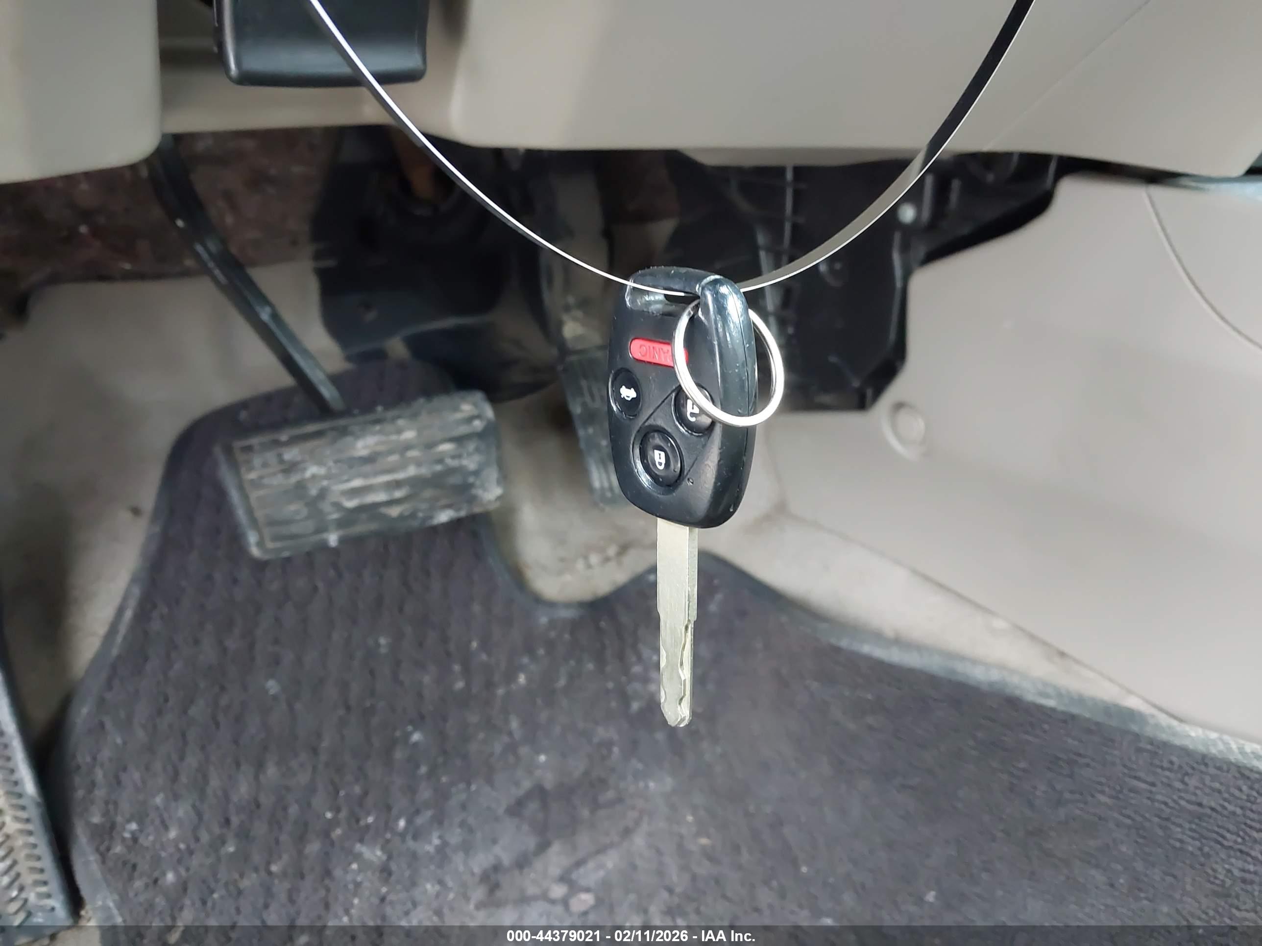 HONDA CIVIC image 11