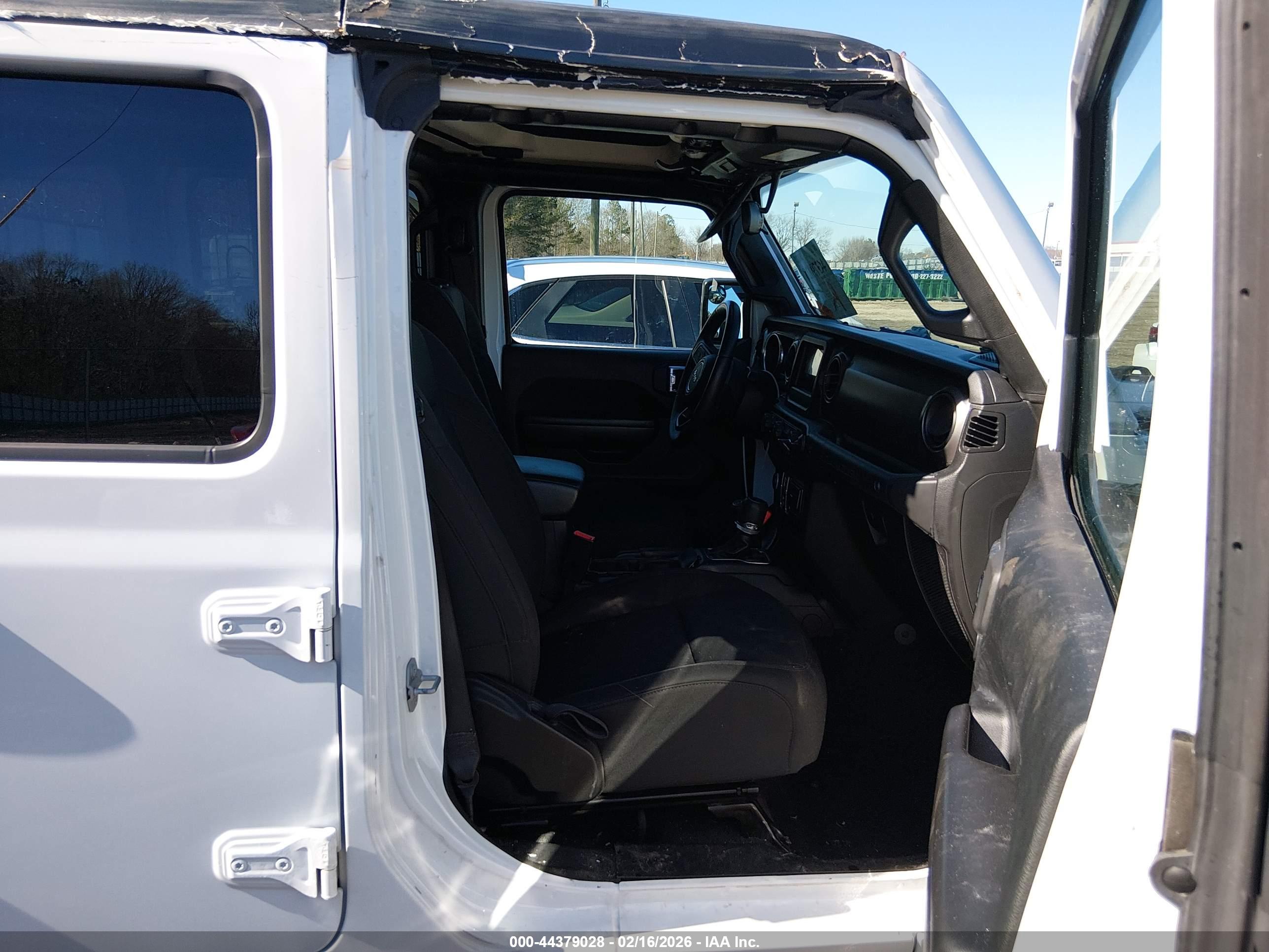 JEEP WRANGLER image 5