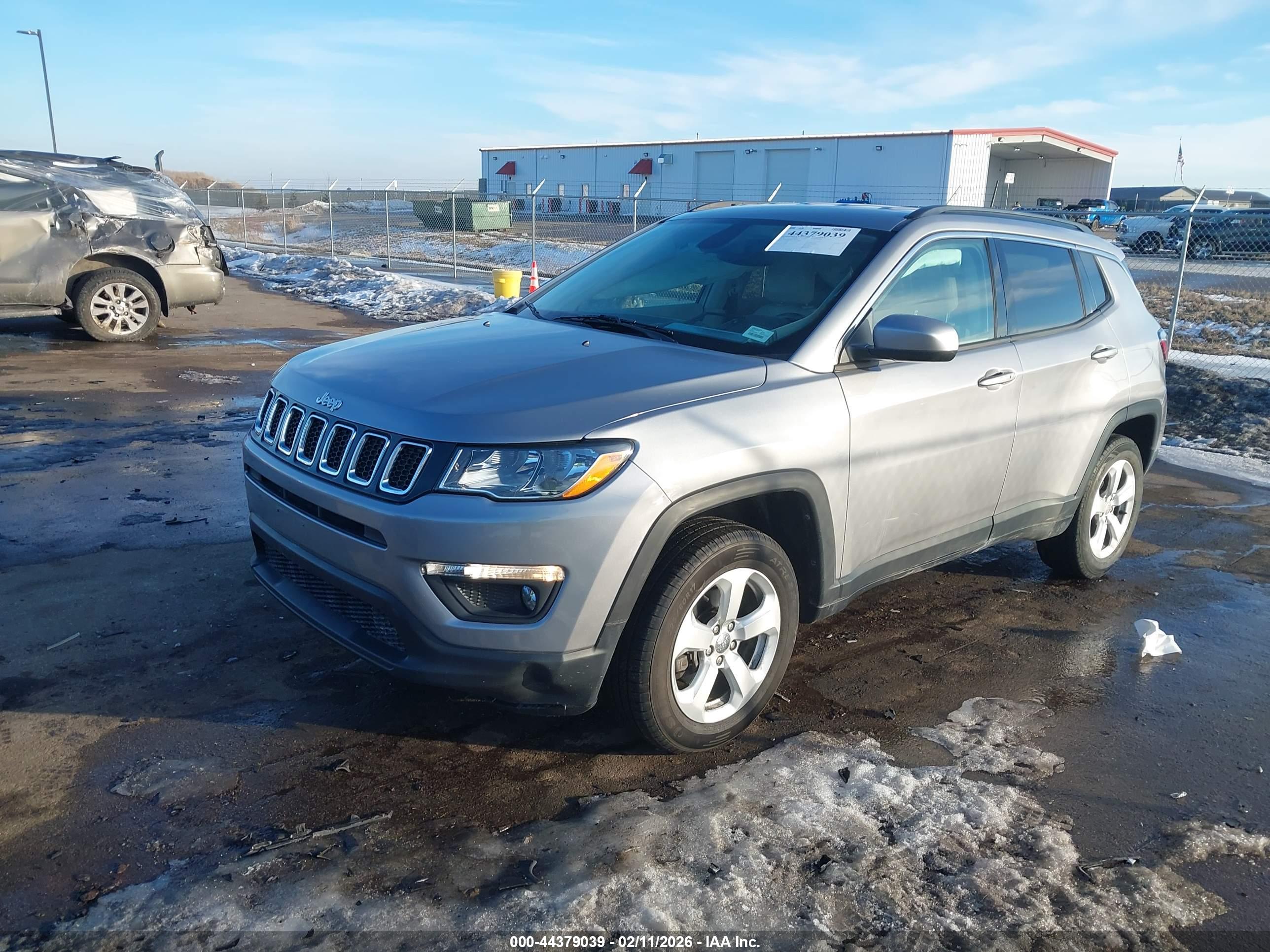 JEEP COMPASS image 2