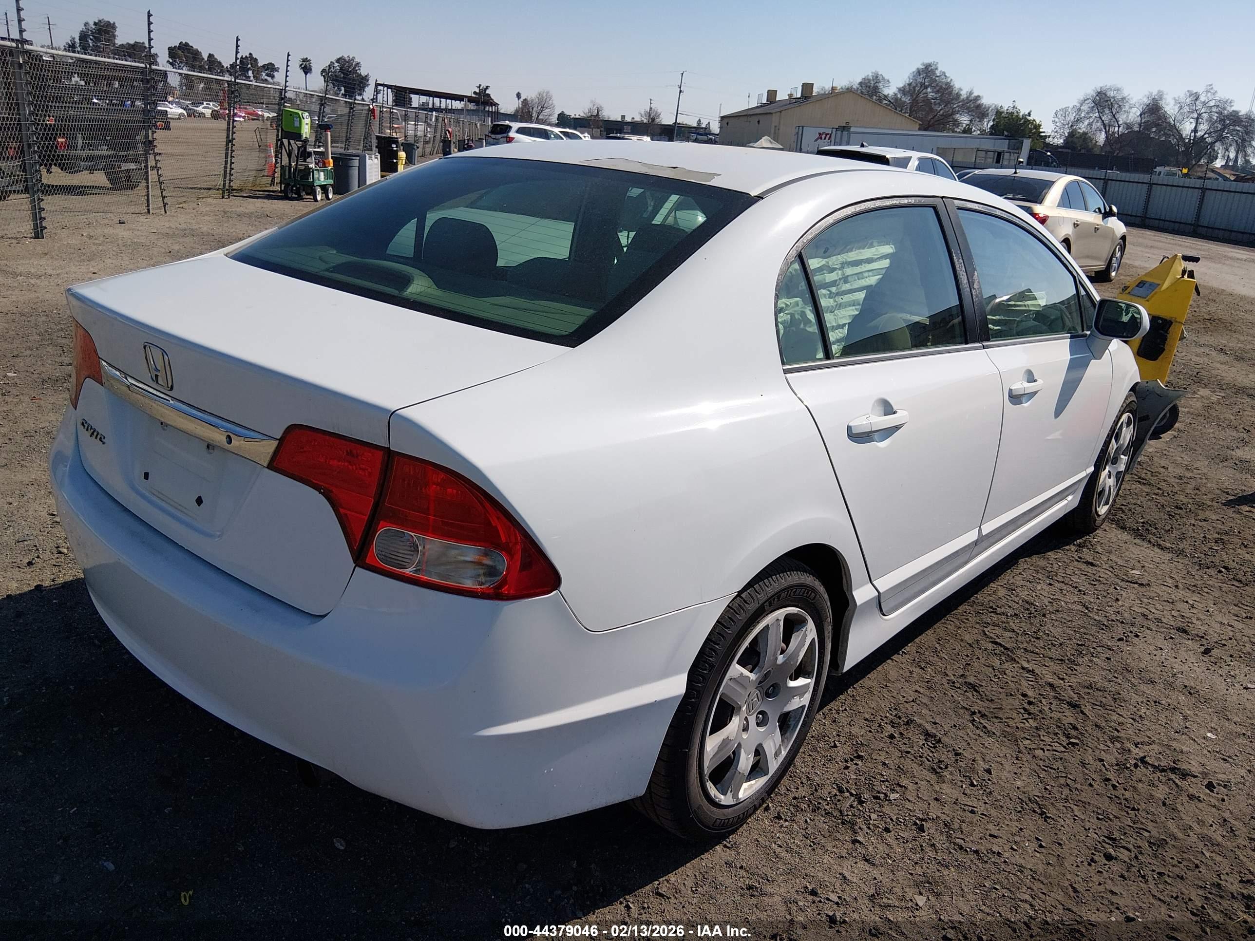 HONDA CIVIC image 4