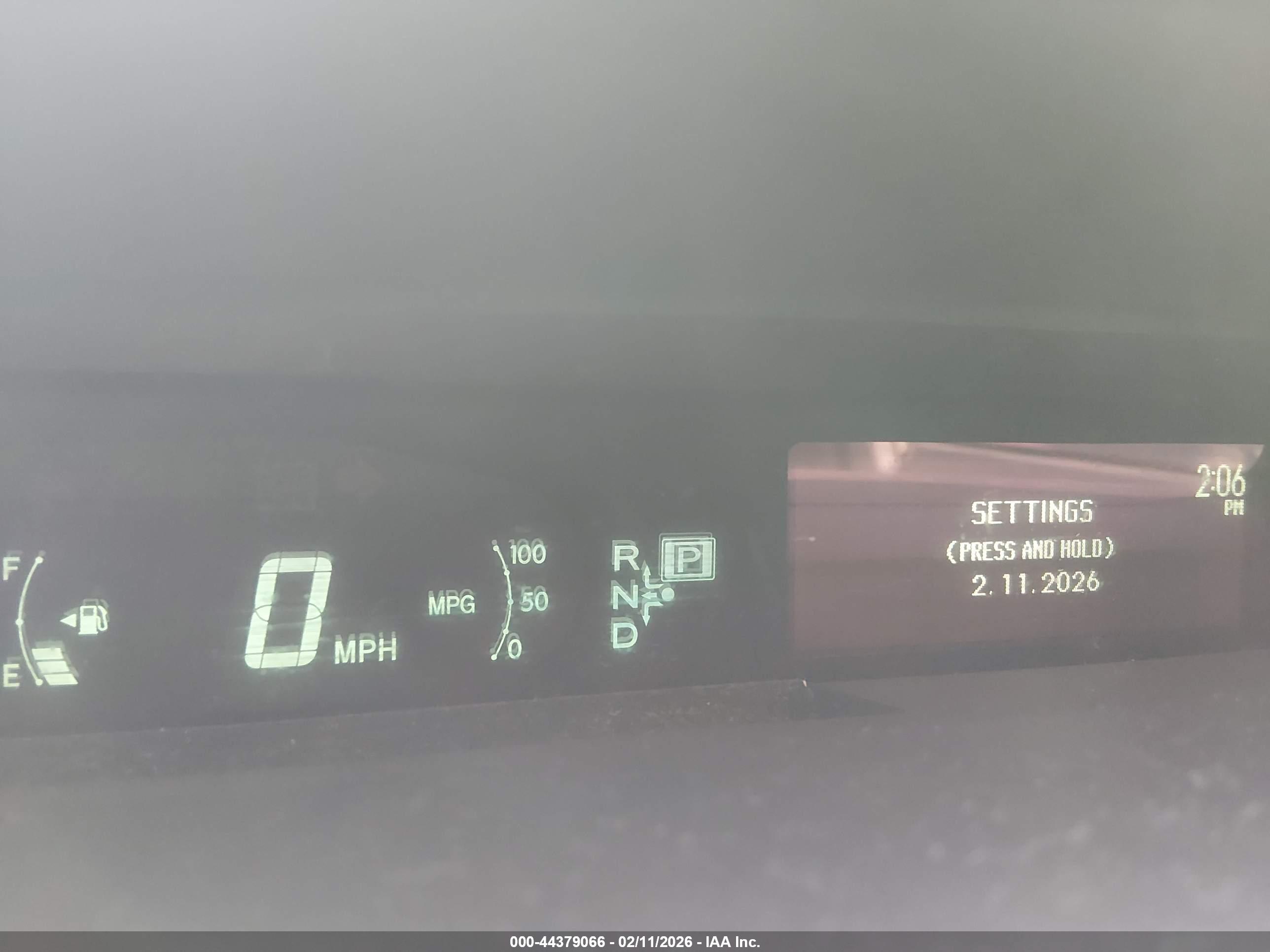 TOYOTA PRIUS image 7