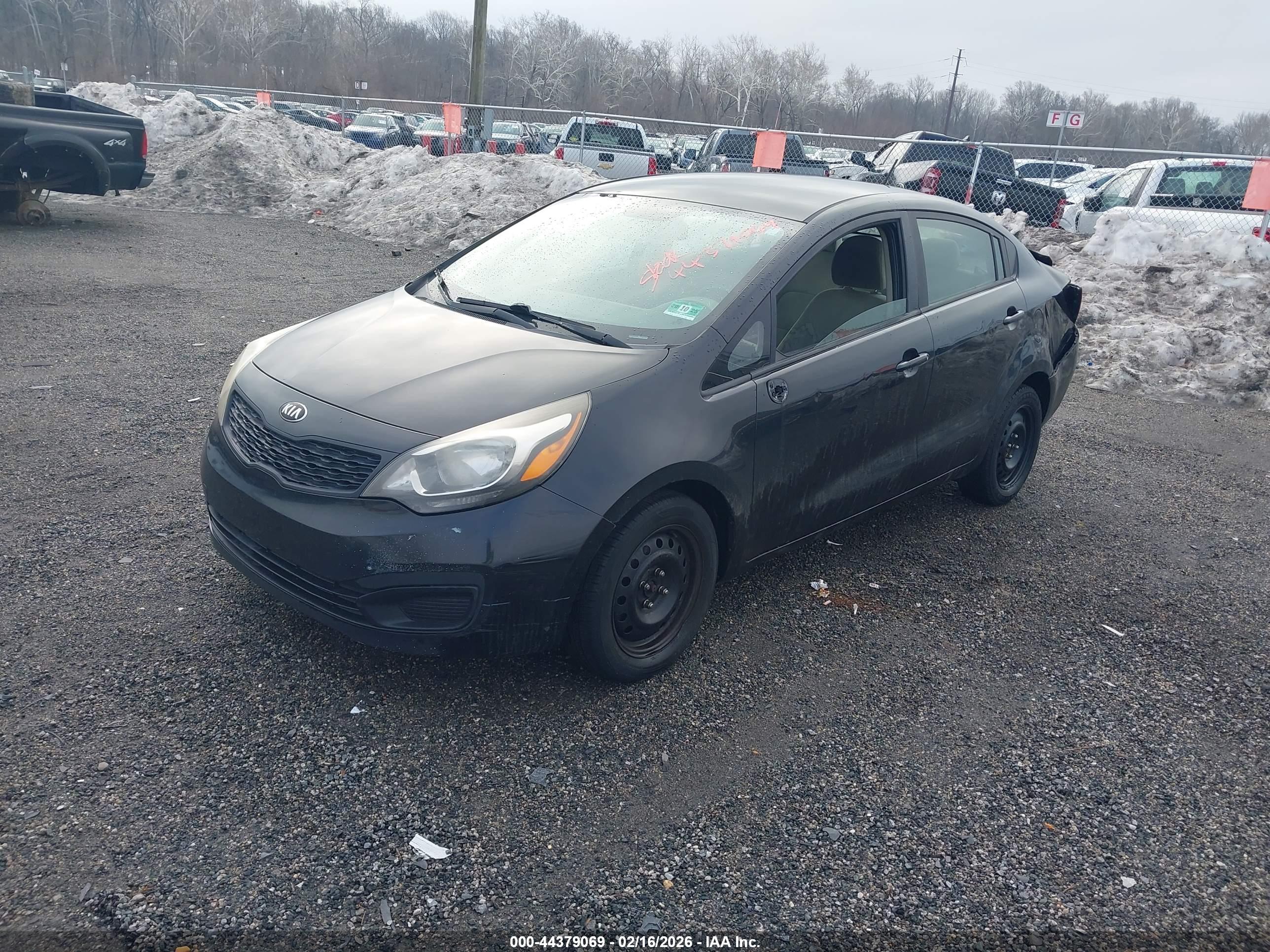 KIA RIO image 2