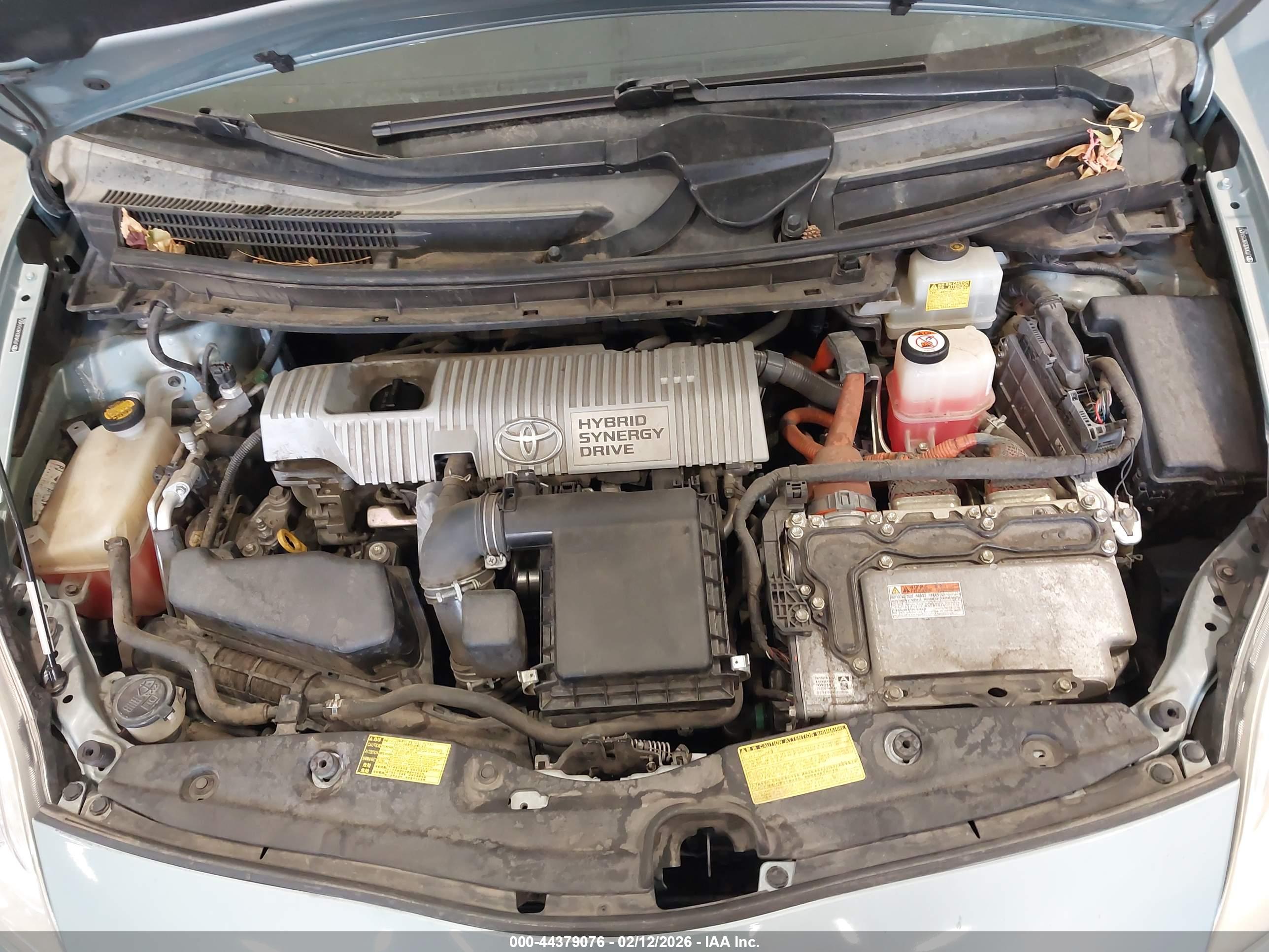 TOYOTA PRIUS image 10