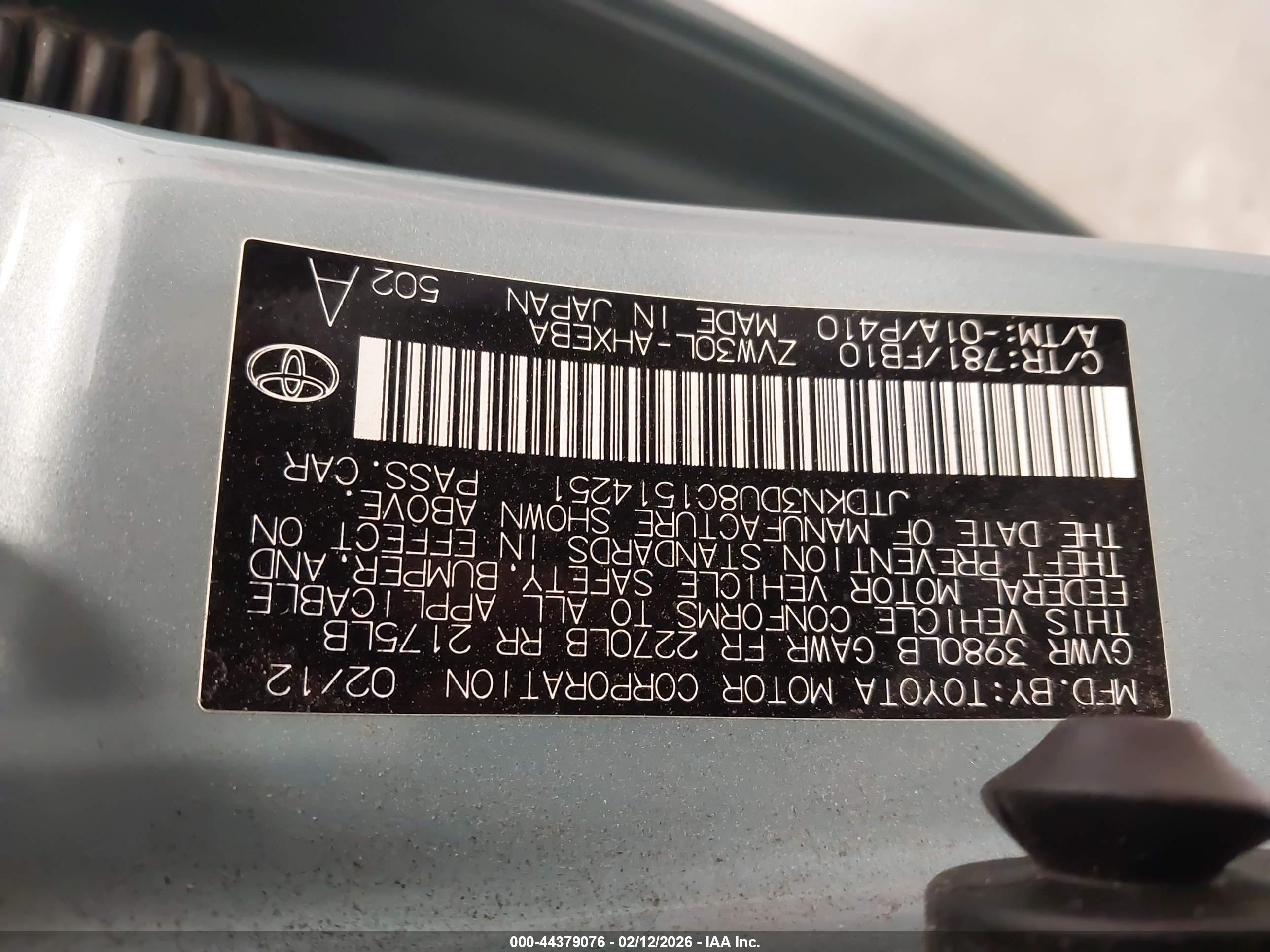 TOYOTA PRIUS image 9