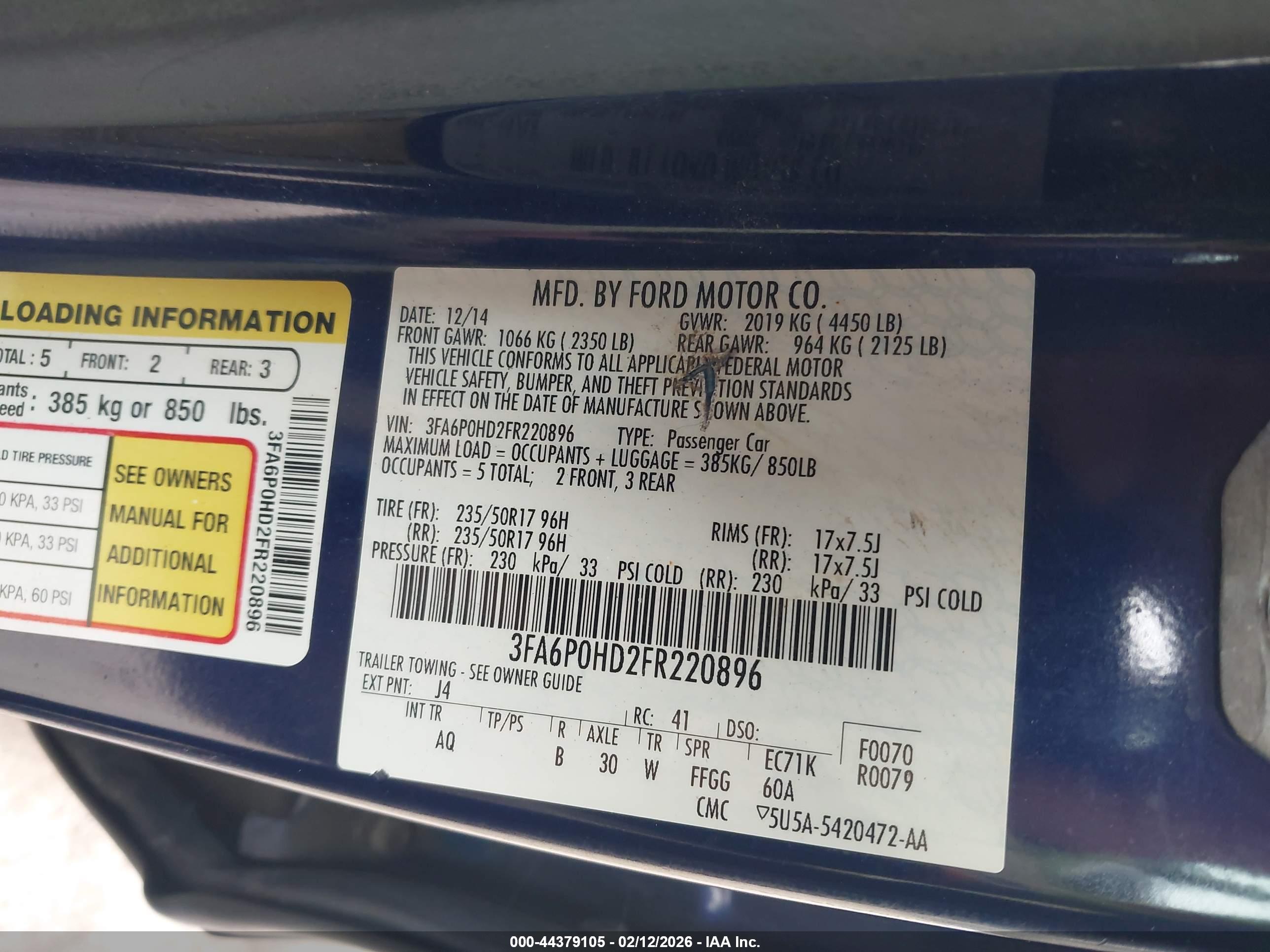 FORD FUSION image 9