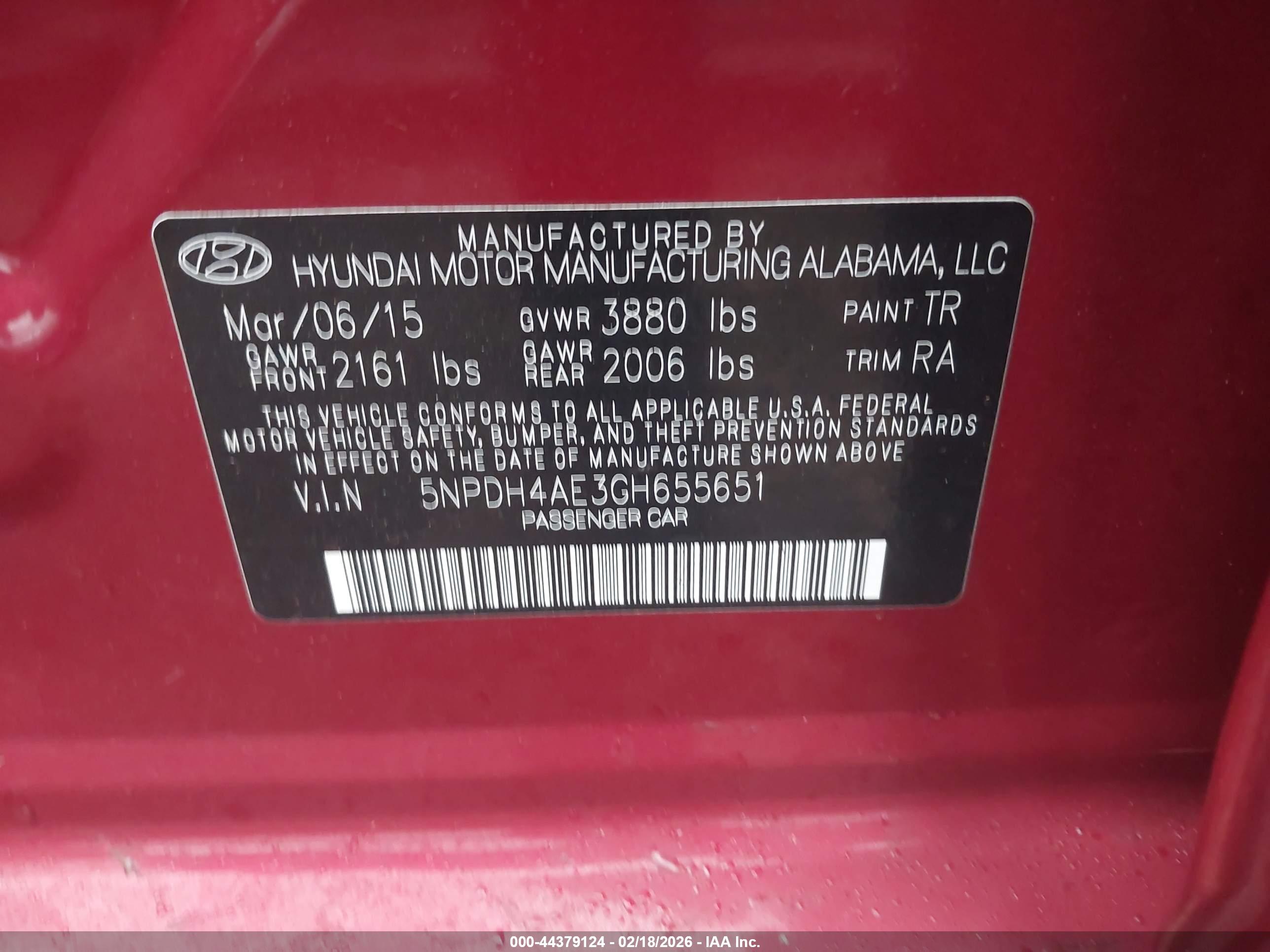 HYUNDAI ELANTRA image 9