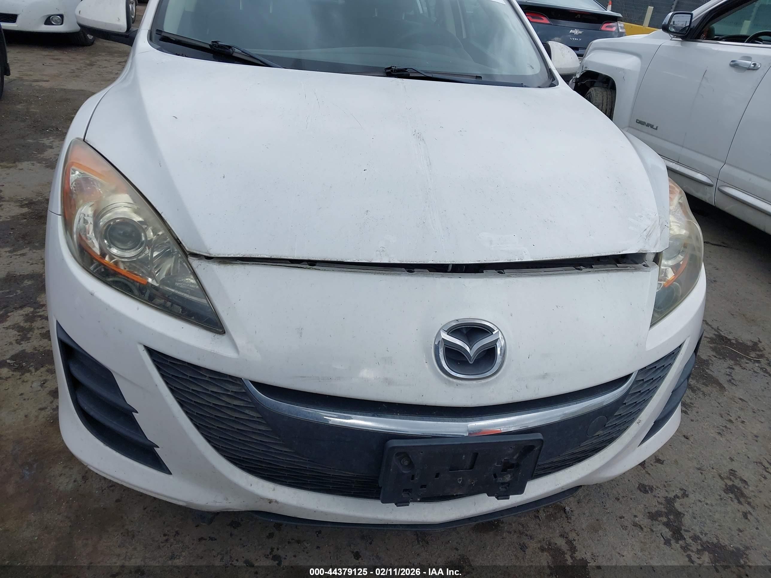 MAZDA MAZDA3 image 6