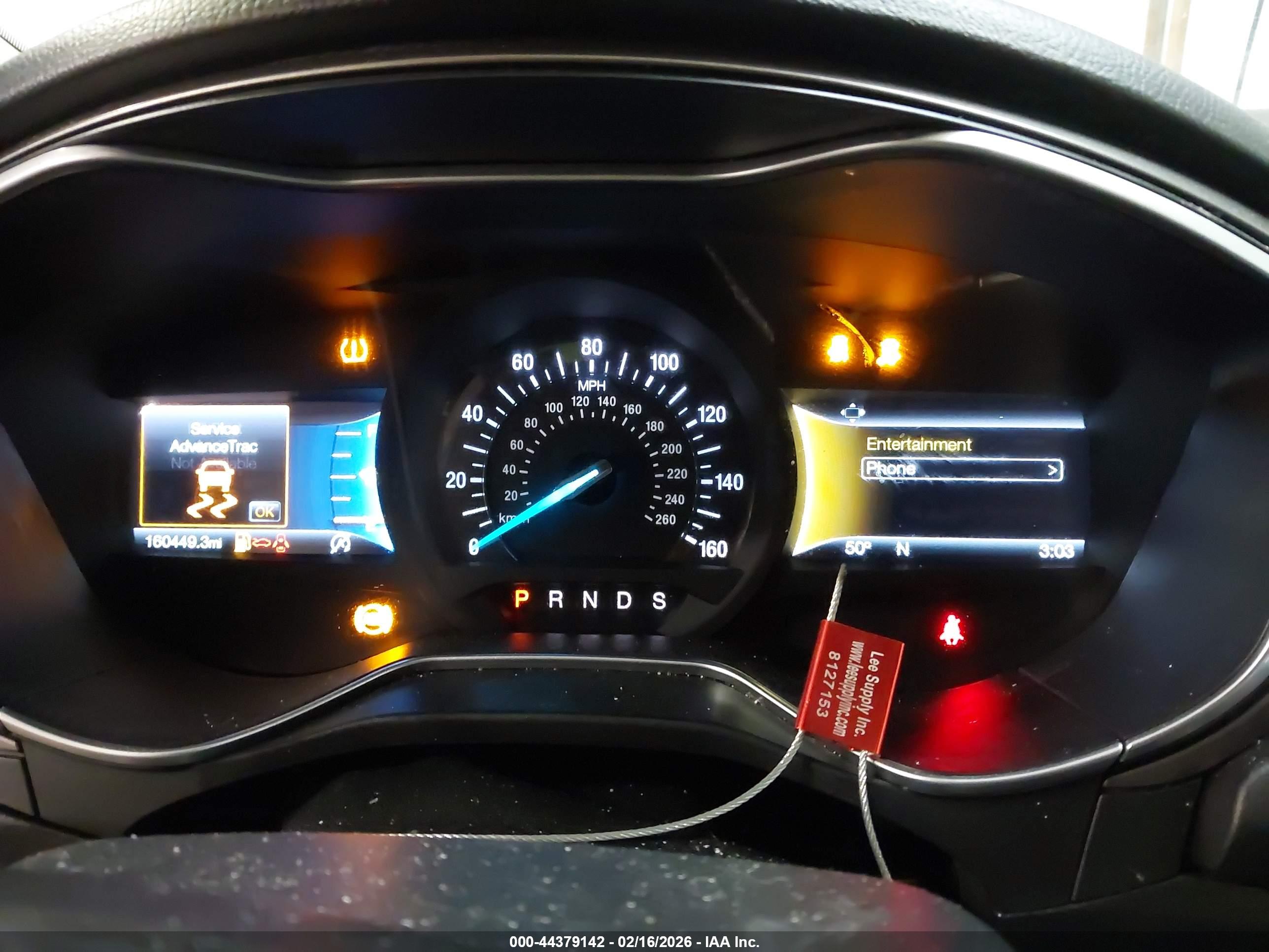 FORD FUSION image 7