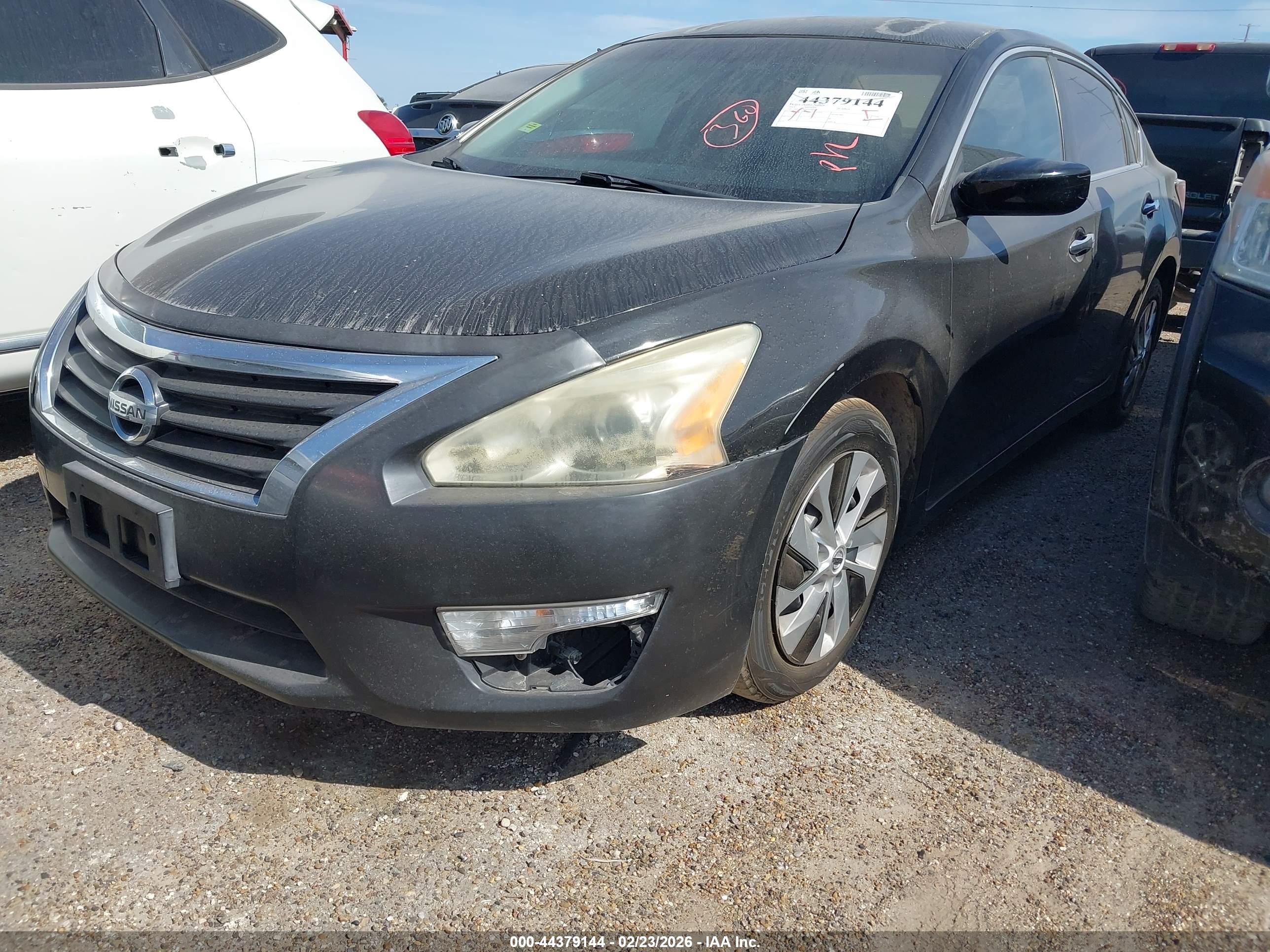 NISSAN ALTIMA image 2