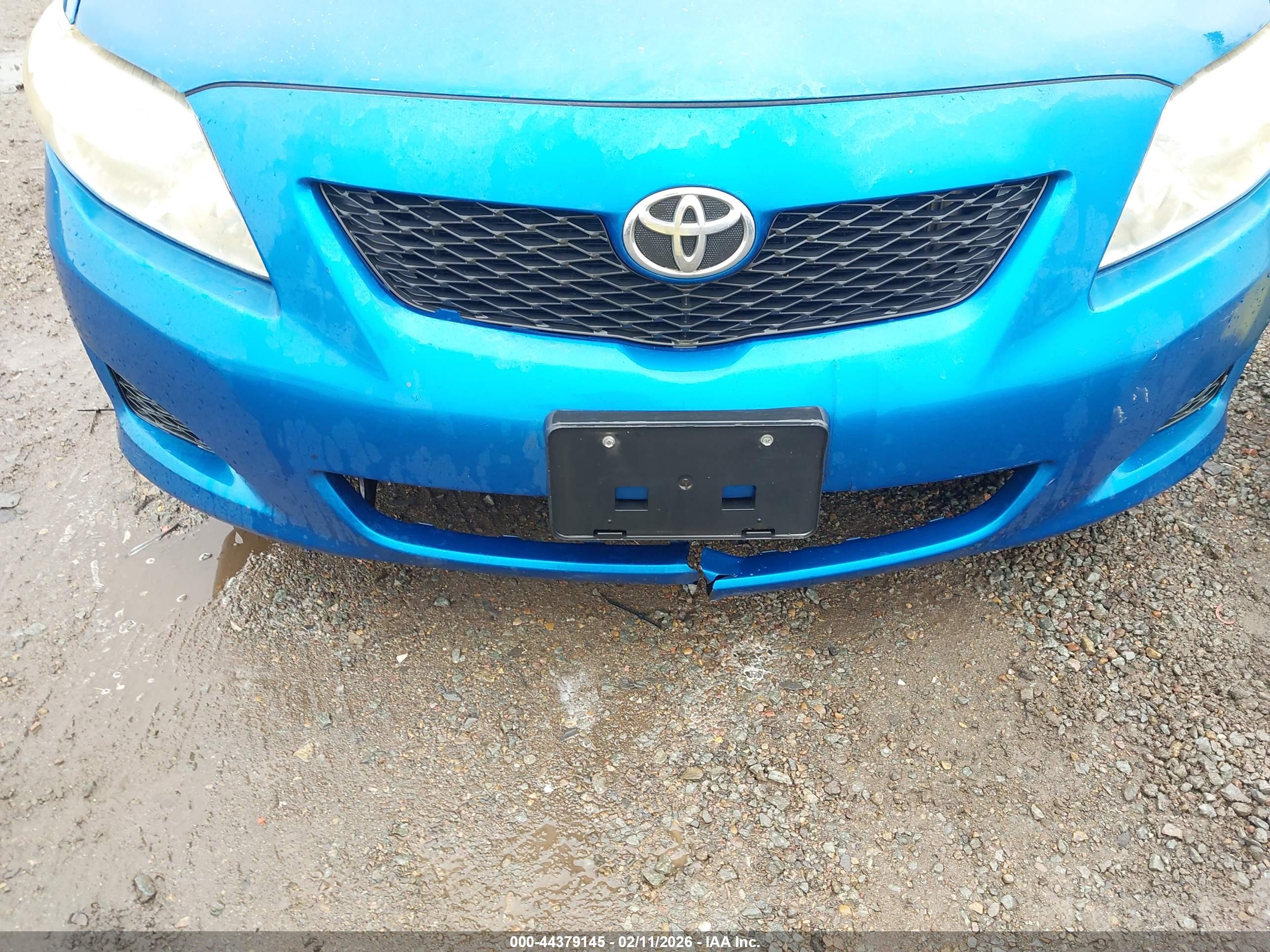 TOYOTA COROLLA image 6