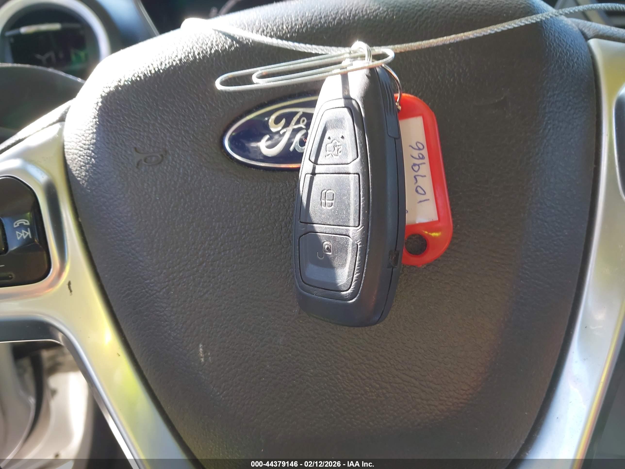 FORD FIESTA image 11