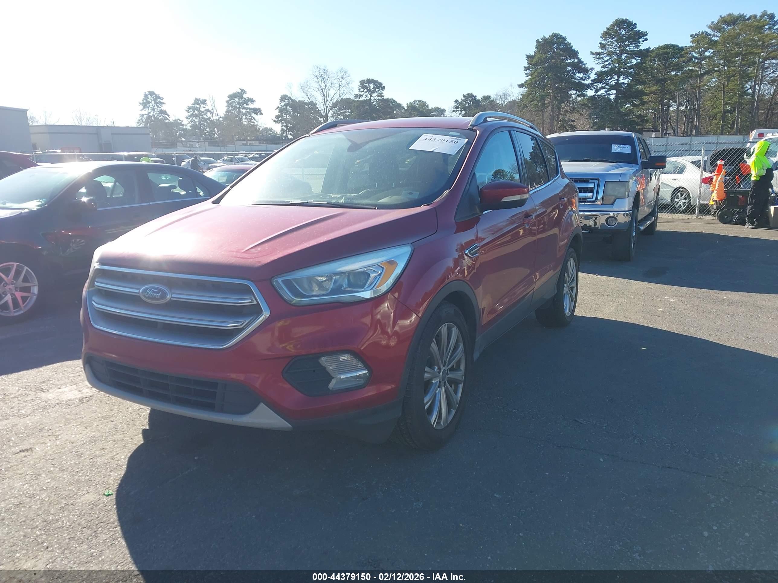 FORD ESCAPE image 2
