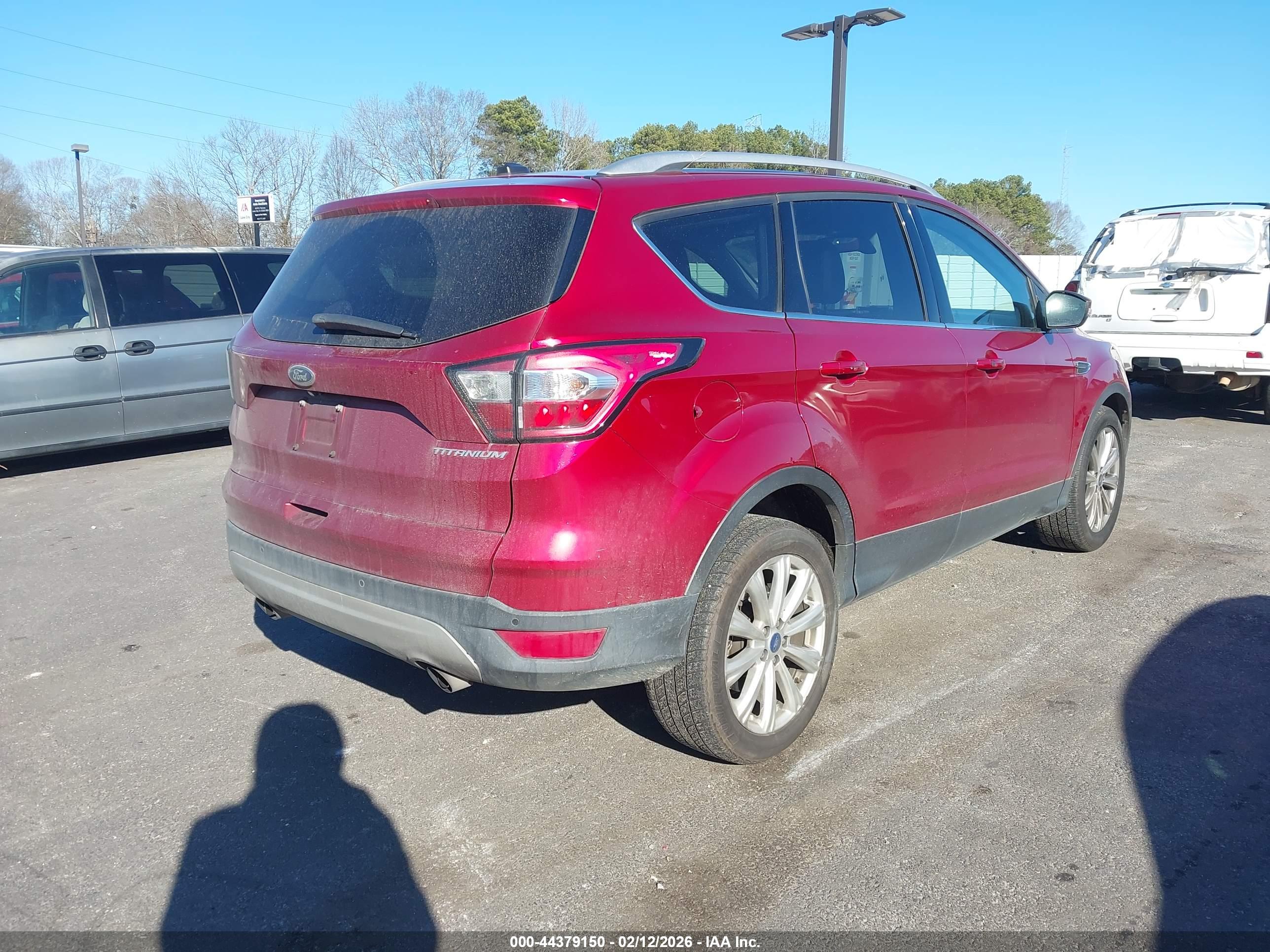 FORD ESCAPE image 4