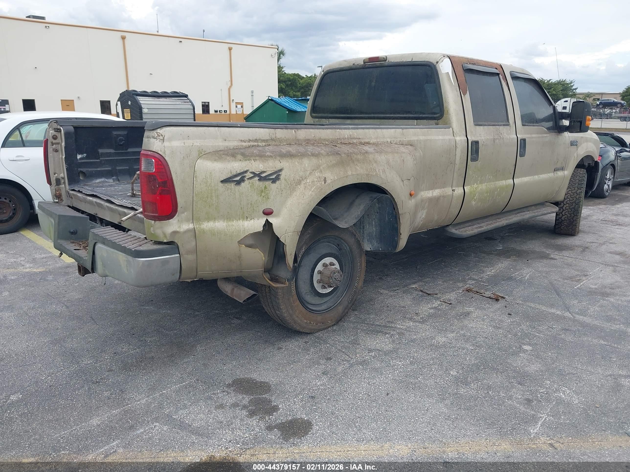 FORD F-350 image 4