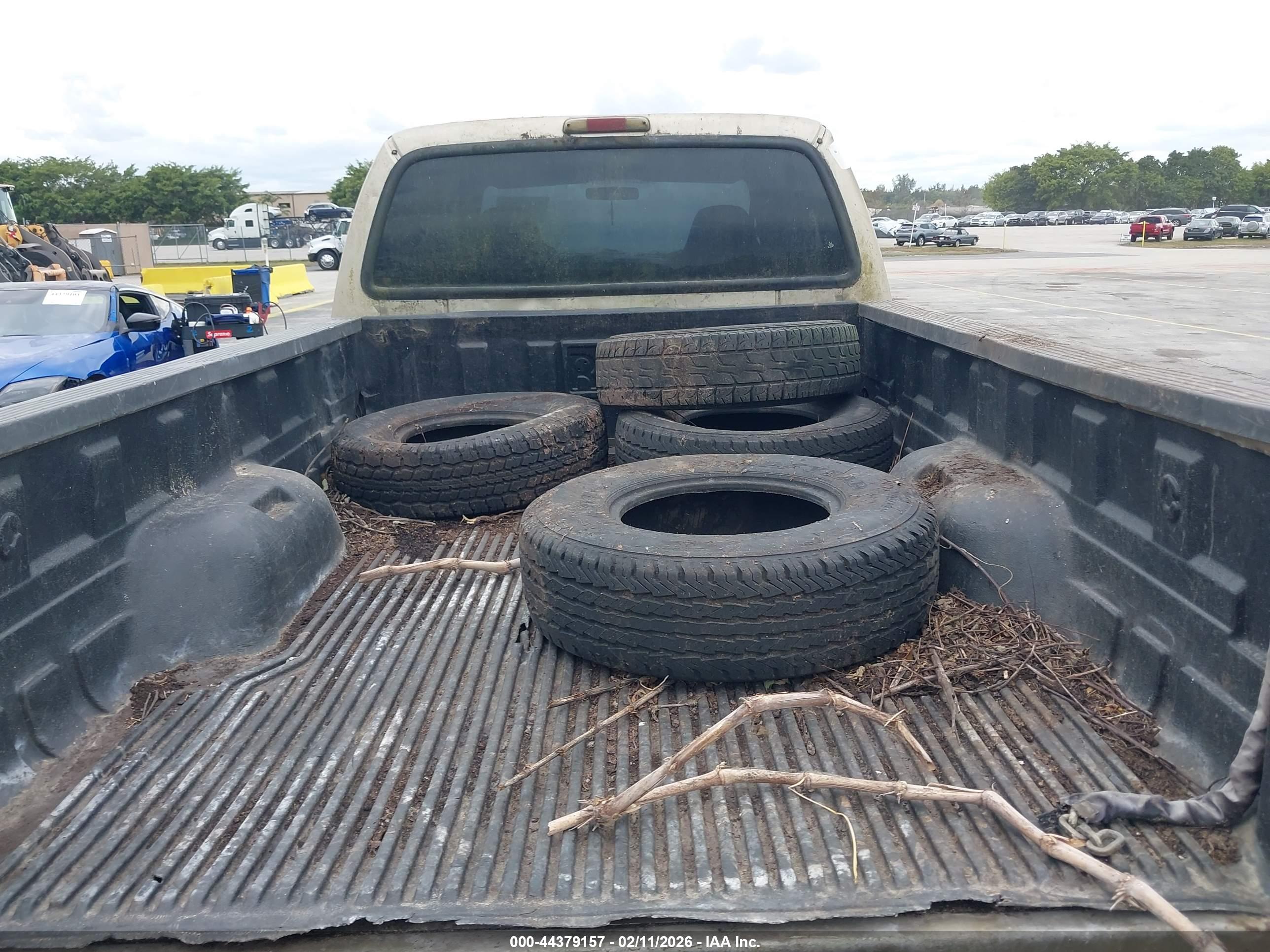 FORD F-350 image 7