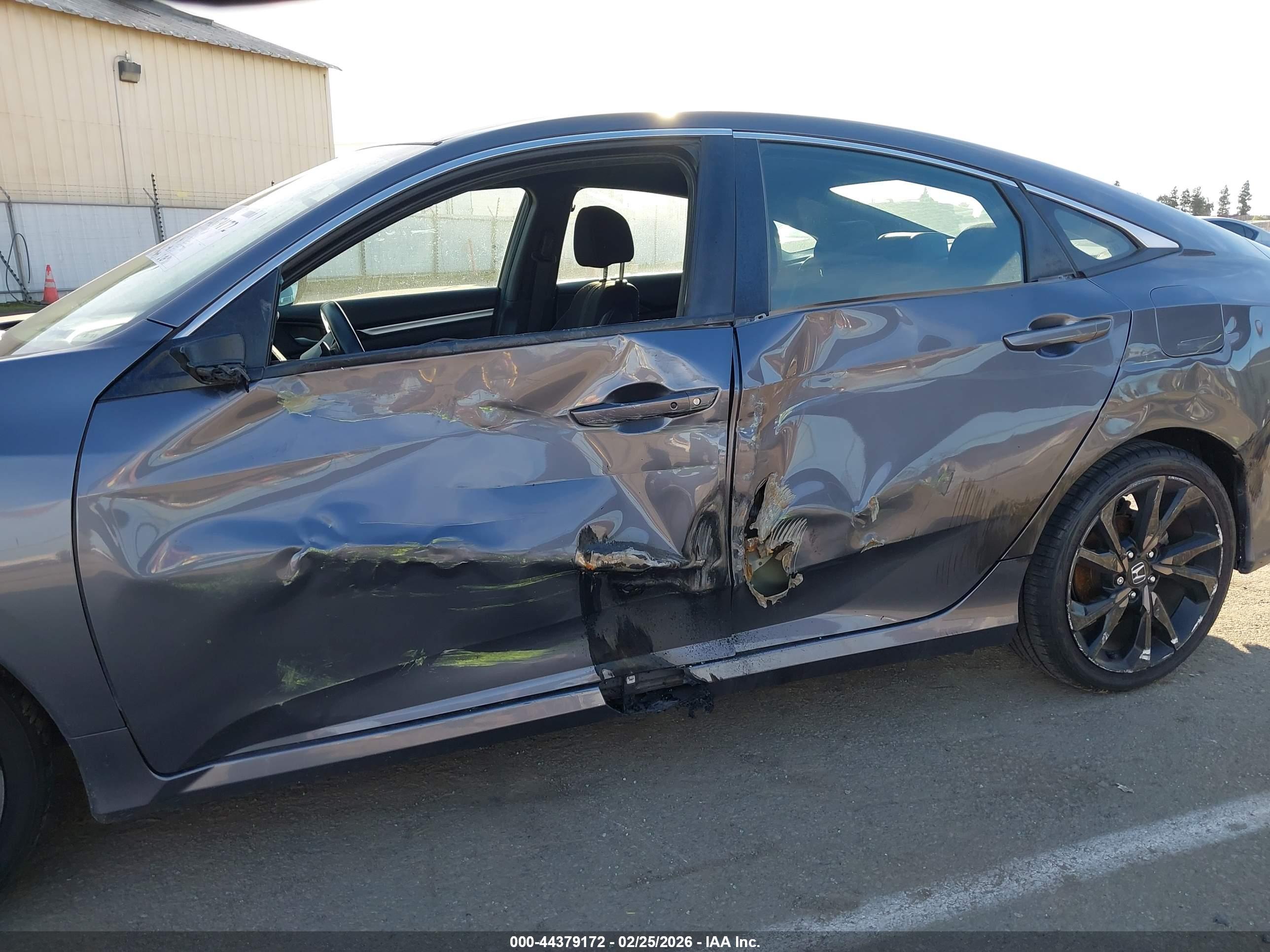 HONDA CIVIC image 6