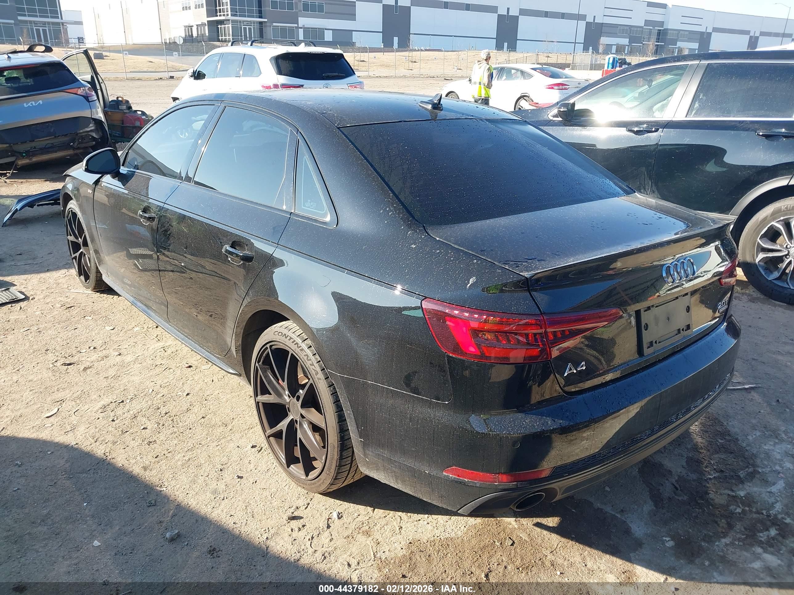 AUDI A4 image 3