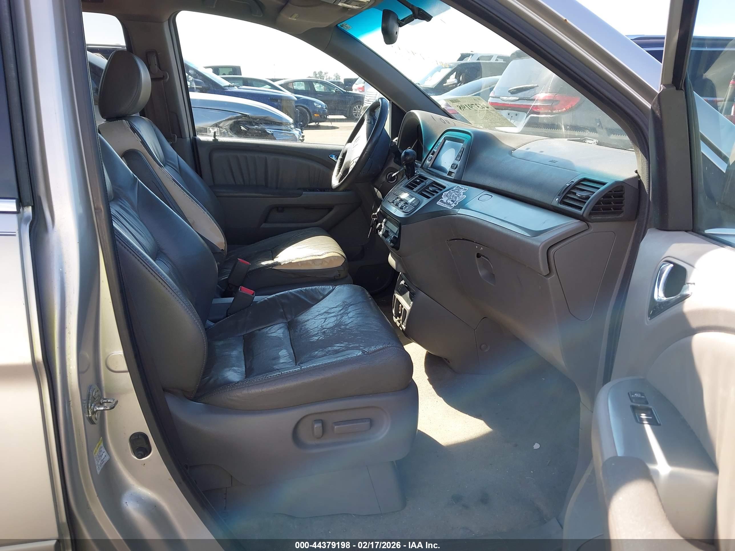 HONDA ODYSSEY image 5
