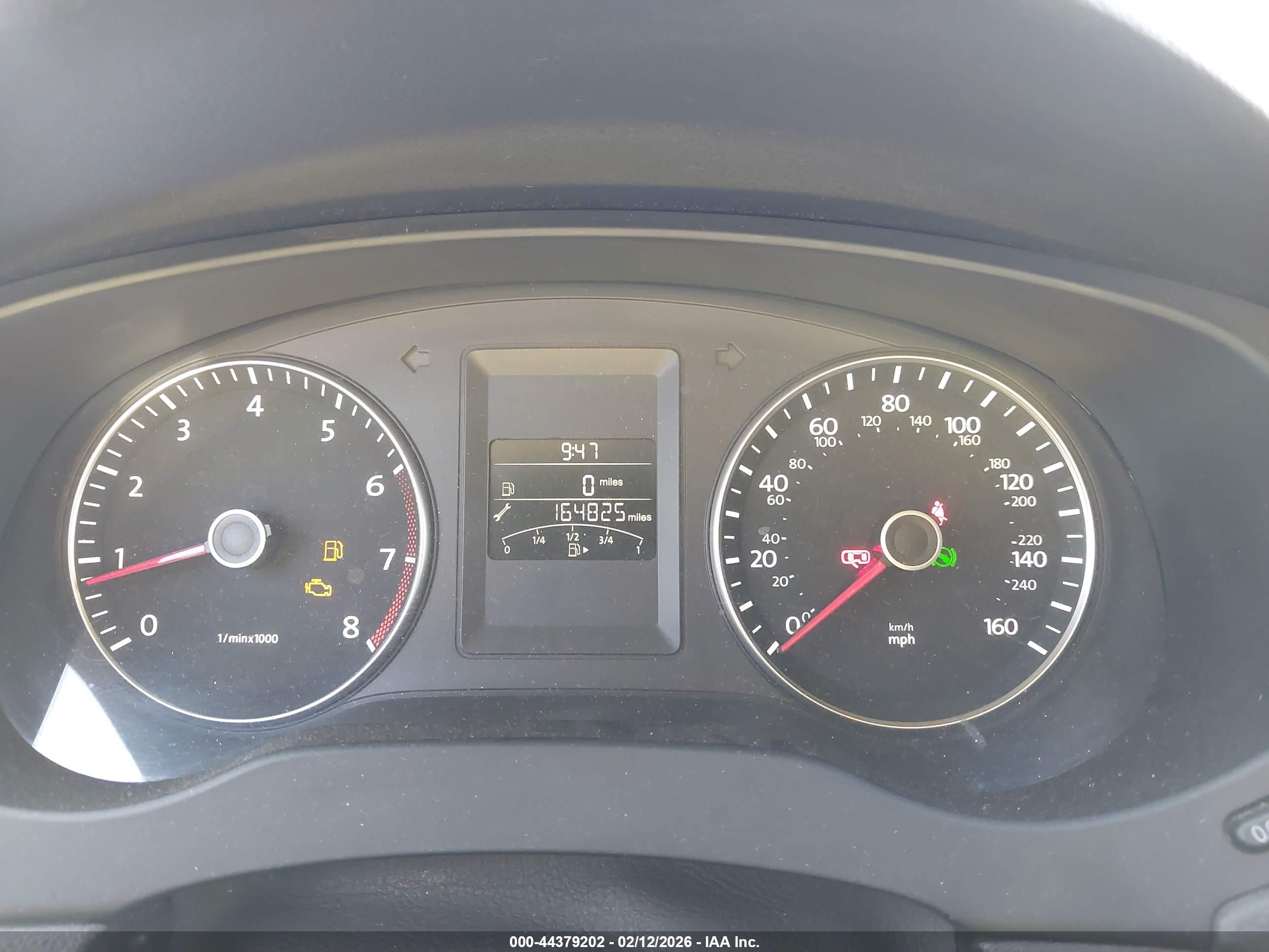 VOLKSWAGEN JETTA image 7