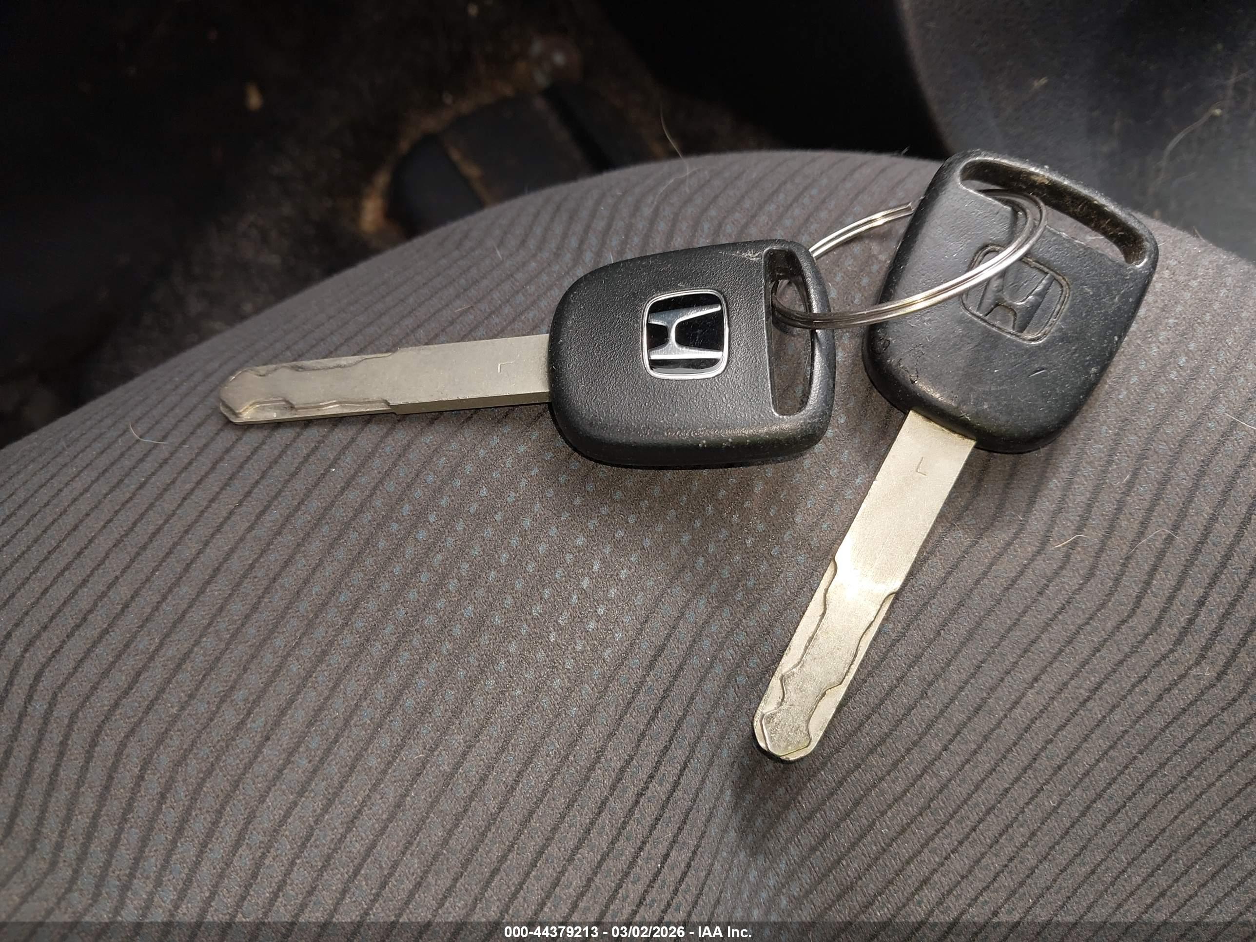 HONDA FIT image 11