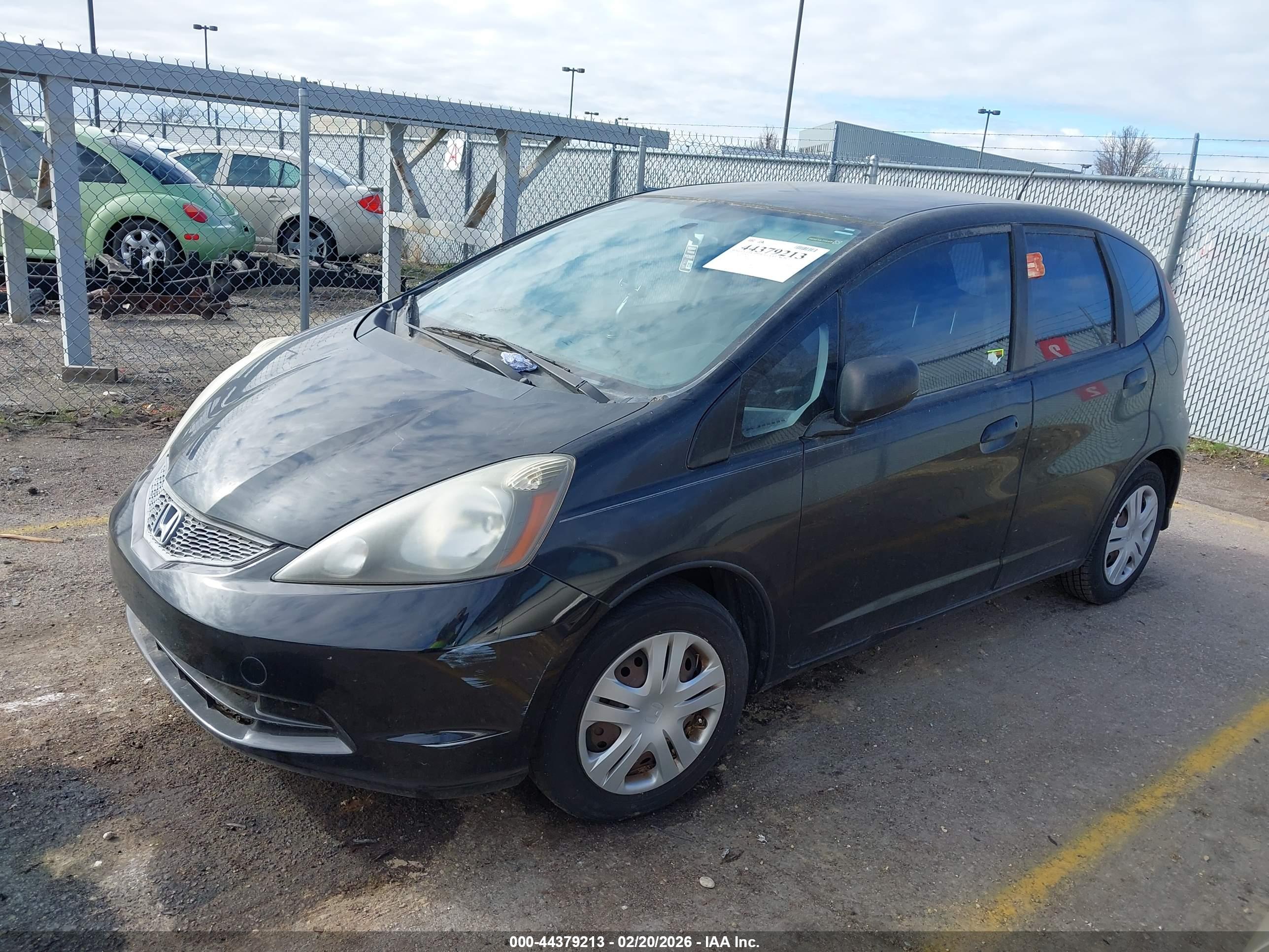 HONDA FIT image 2