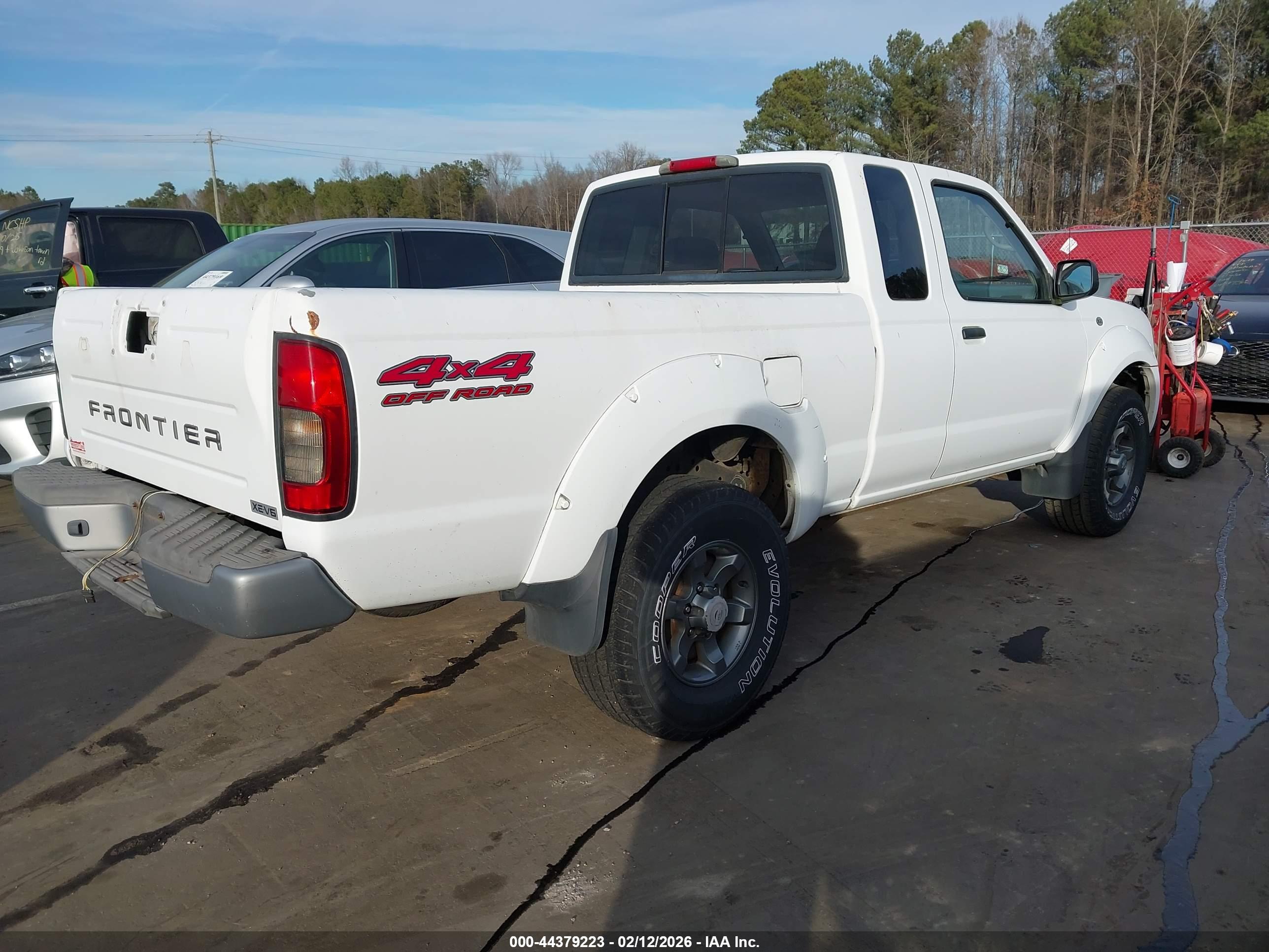 NISSAN FRONTIER image 4