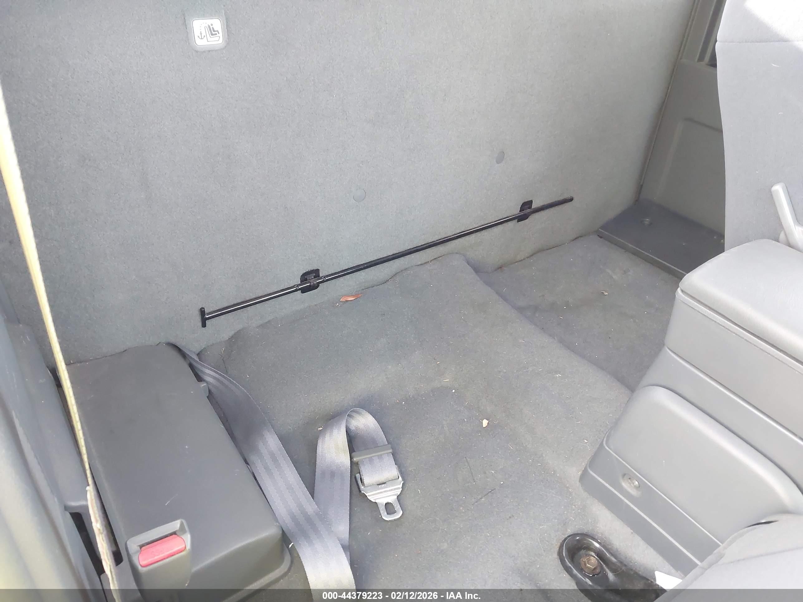NISSAN FRONTIER image 8