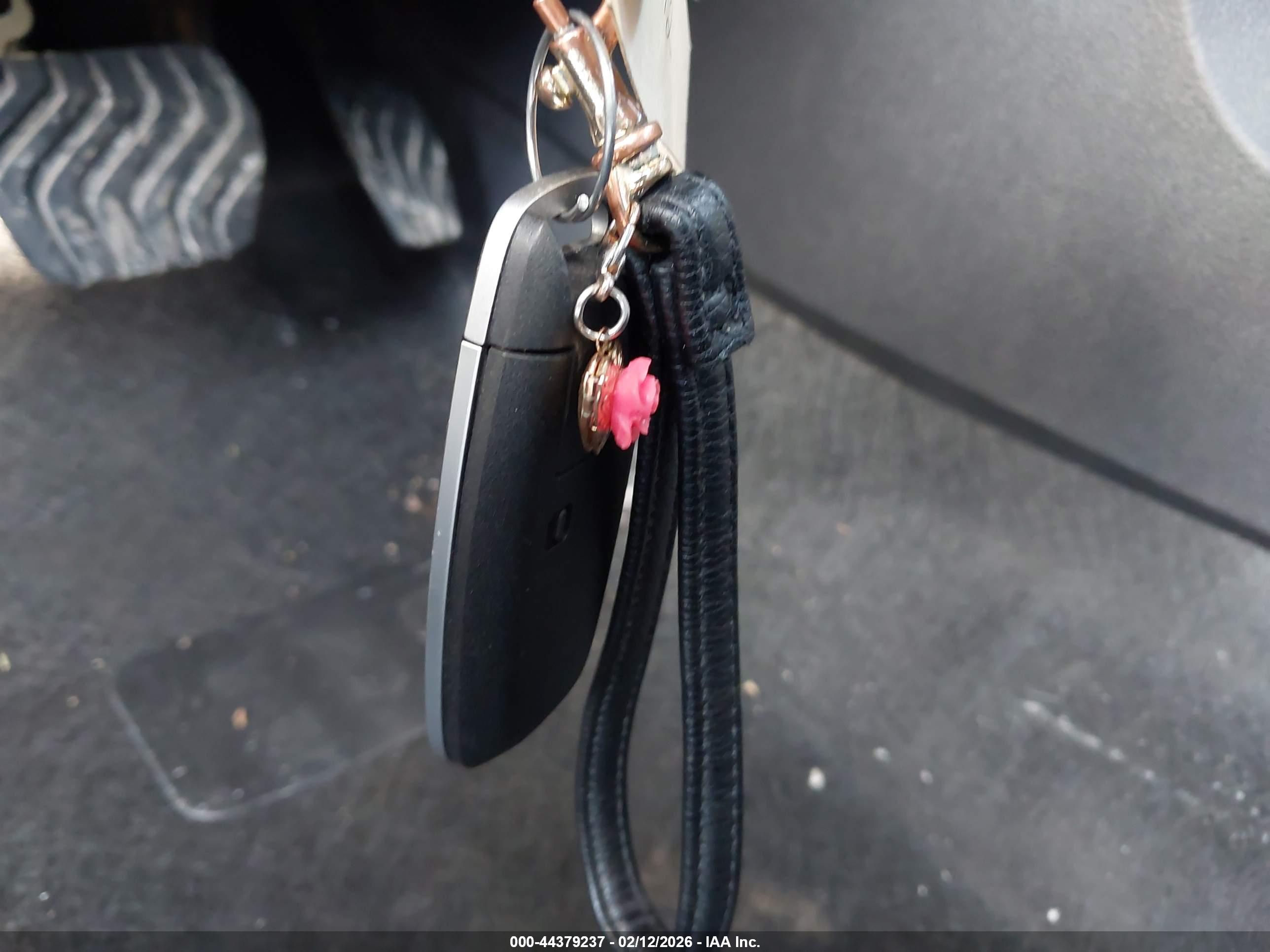 NISSAN KICKS image 11