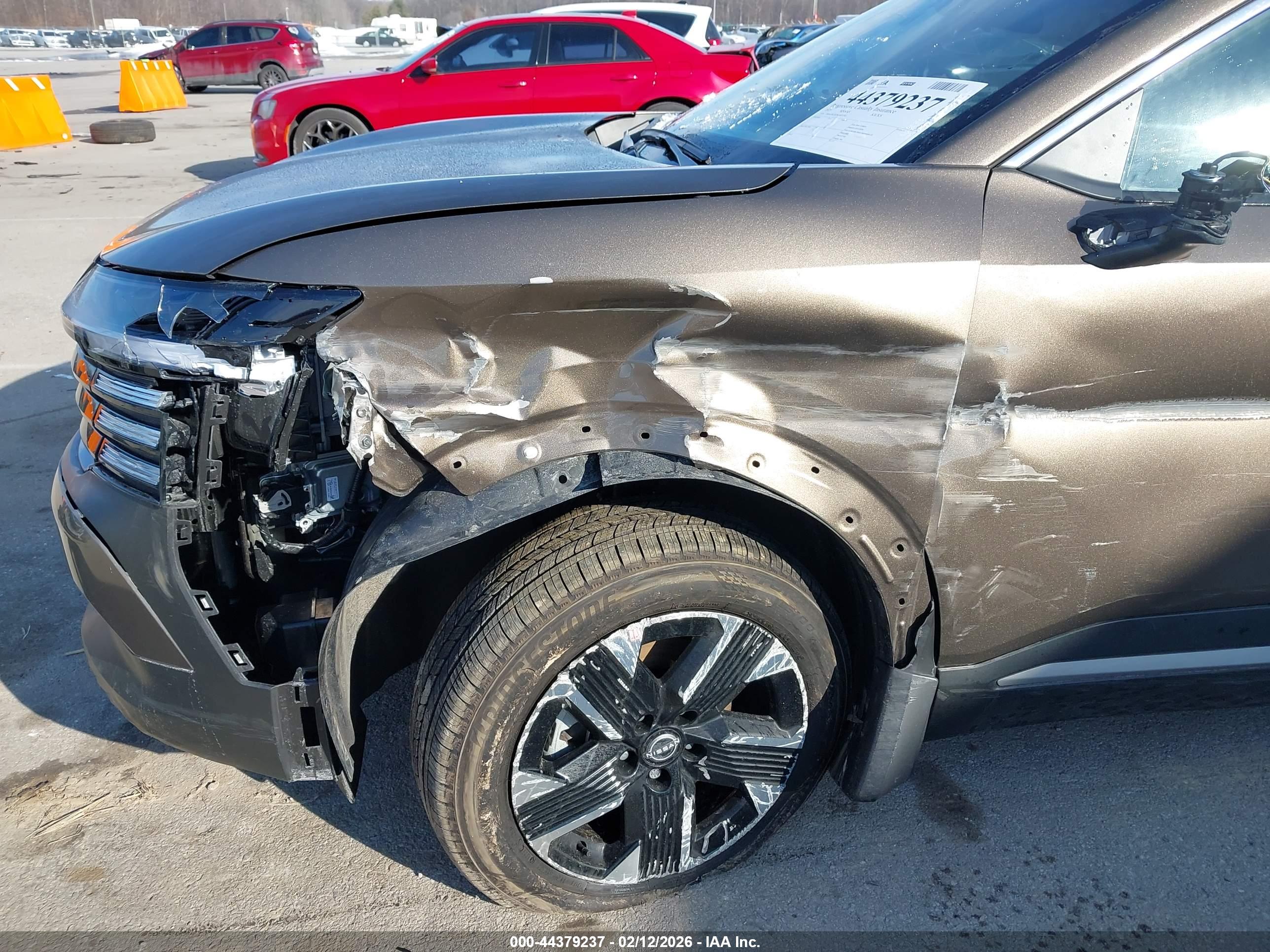 NISSAN KICKS image 6