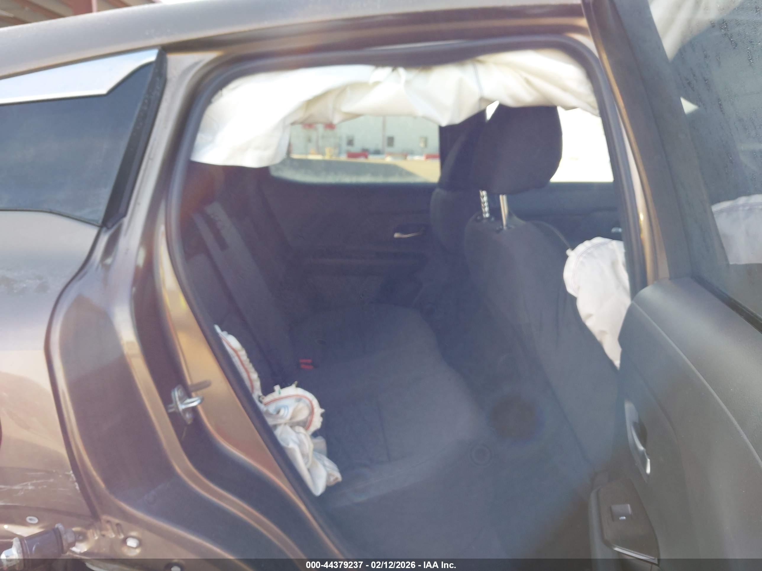 NISSAN KICKS image 8