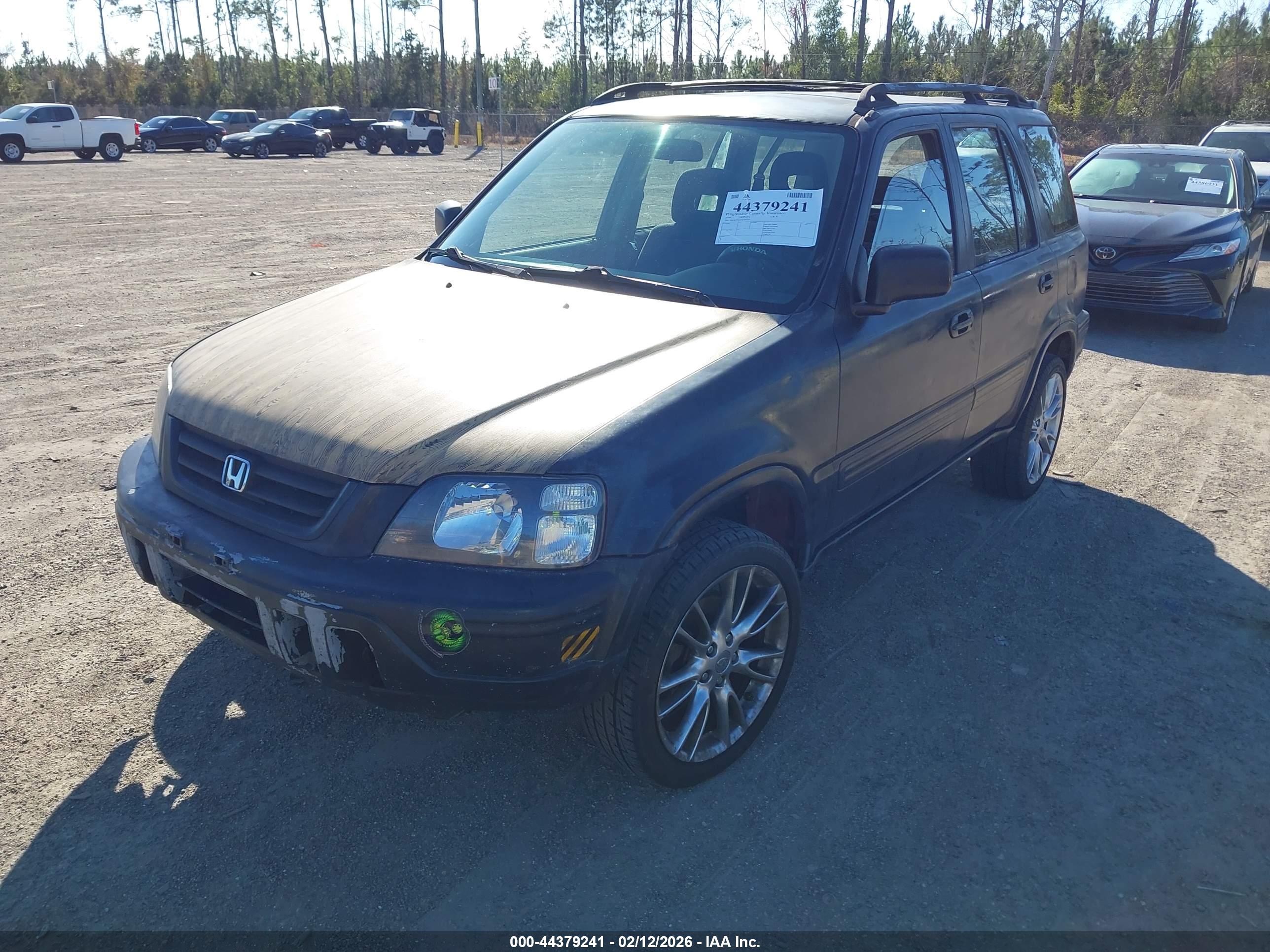 HONDA CR-V image 2