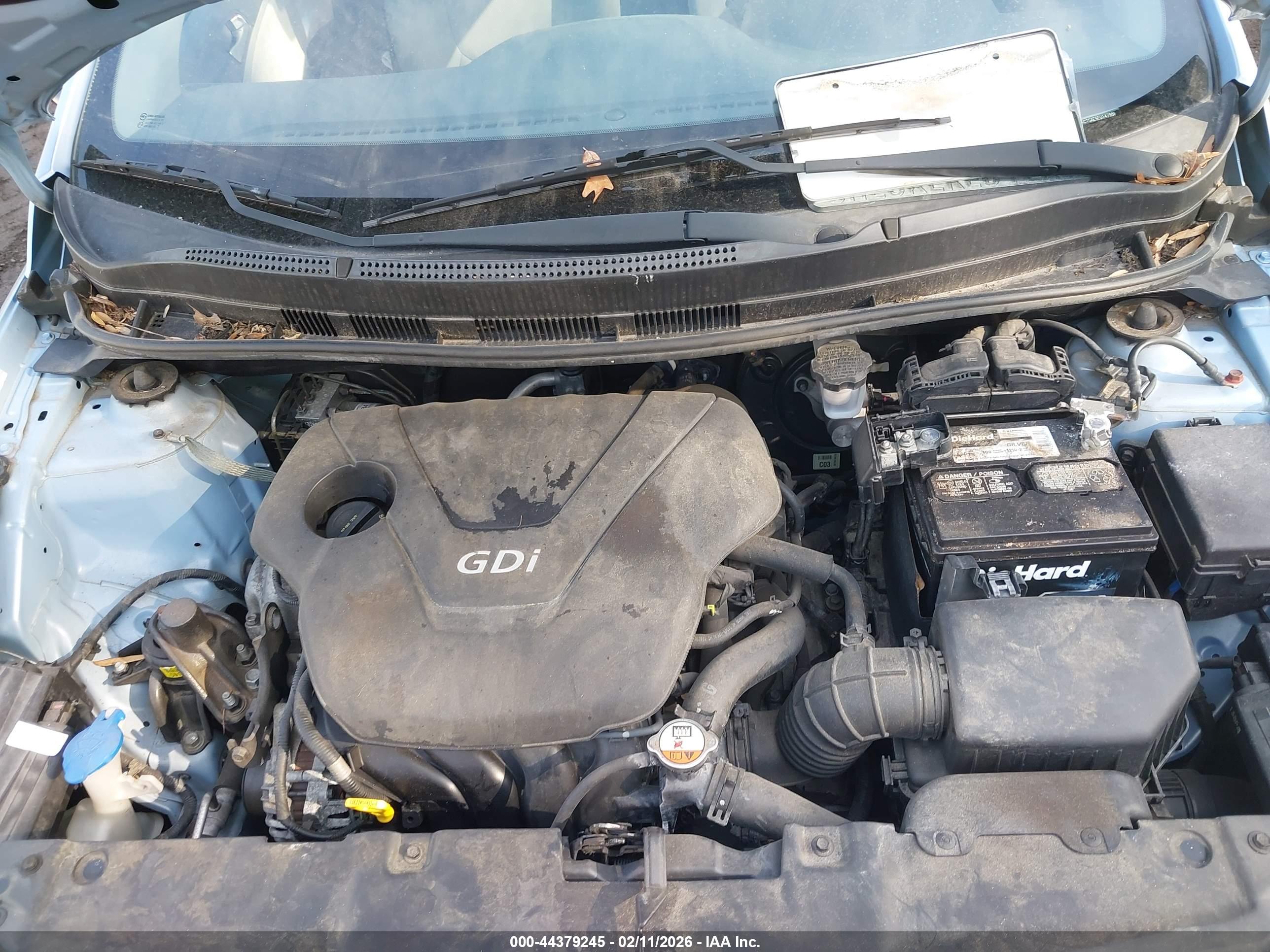 HYUNDAI ACCENT image 10