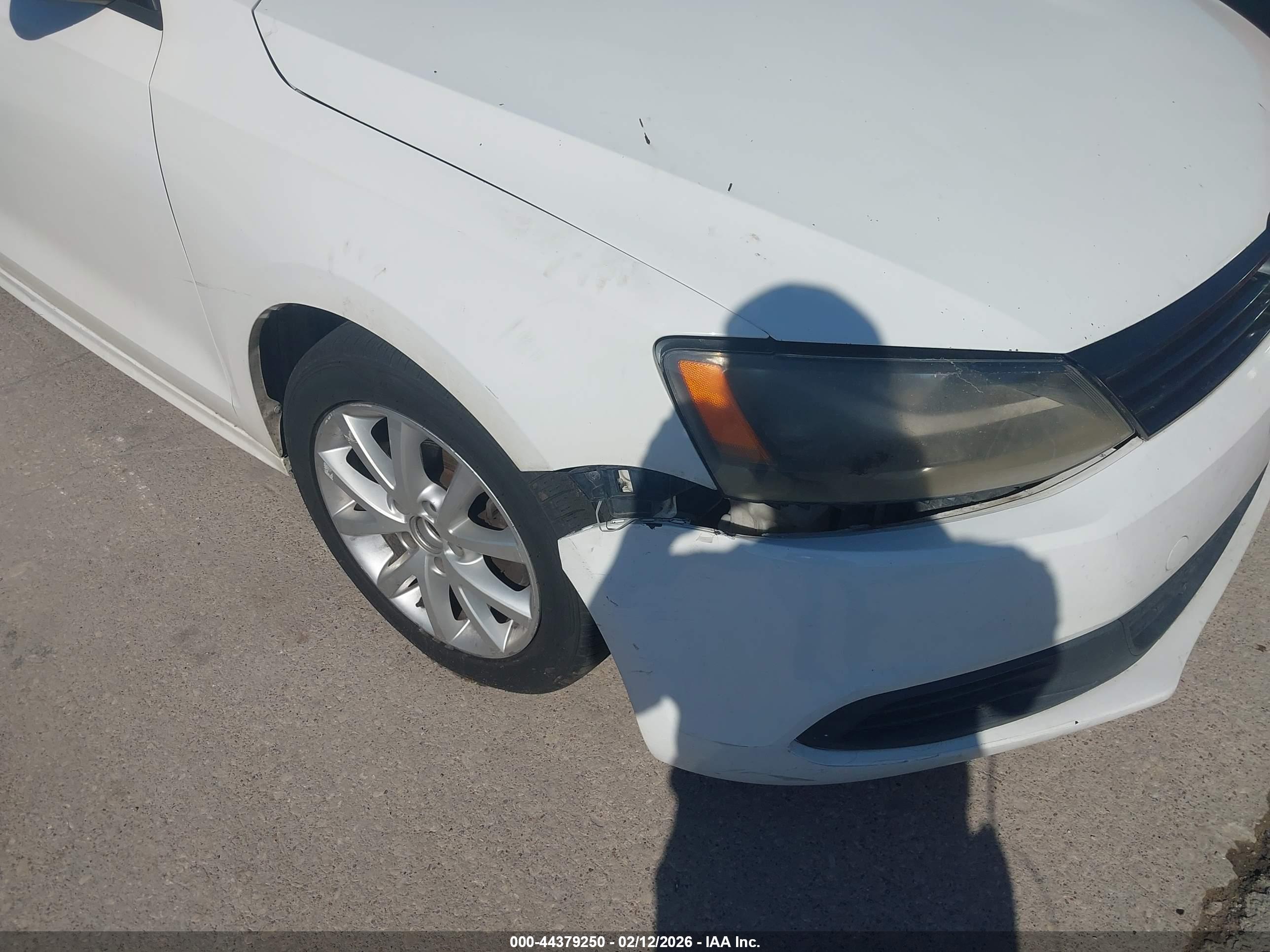 VOLKSWAGEN JETTA image 6