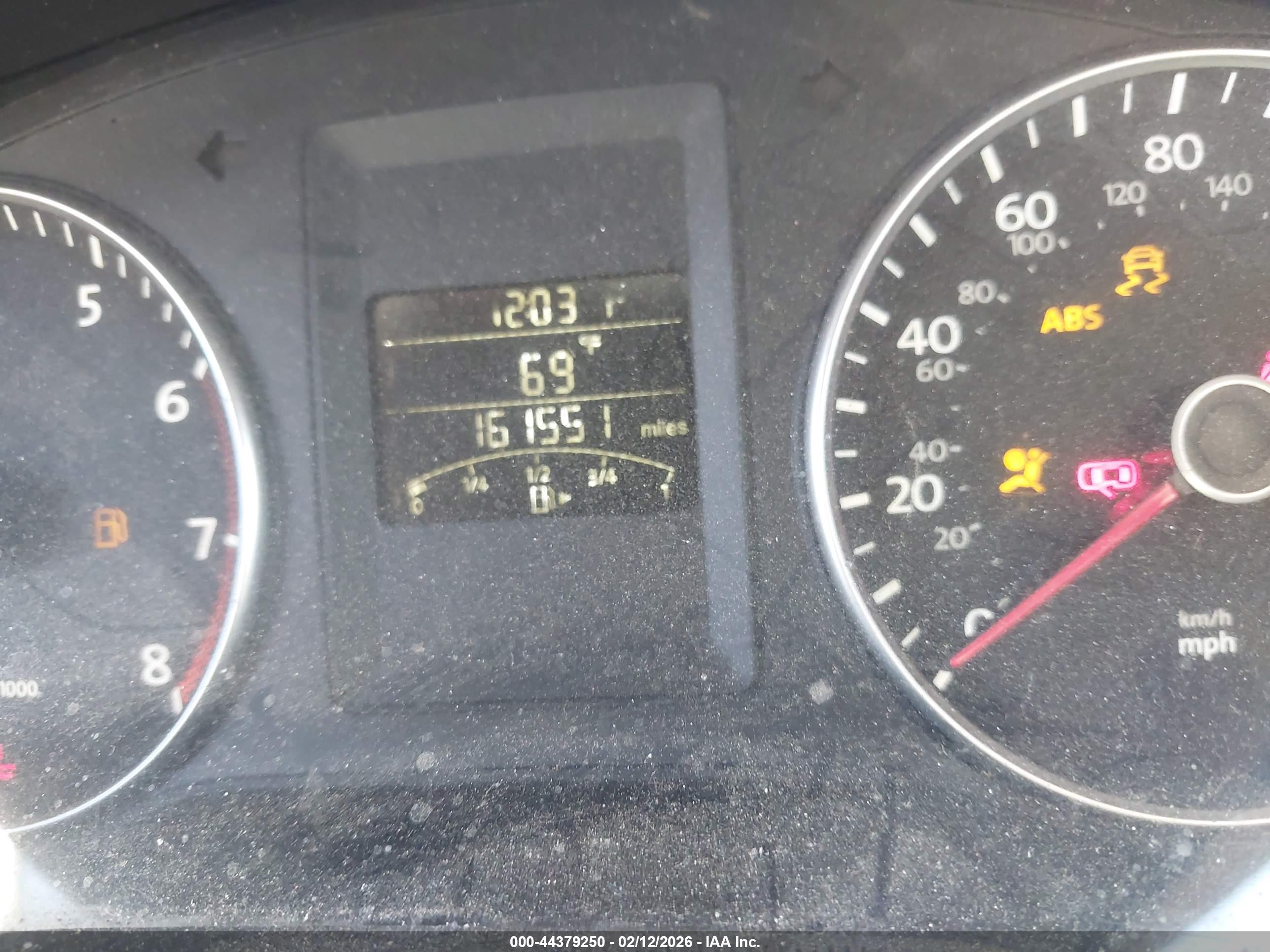 VOLKSWAGEN JETTA image 7