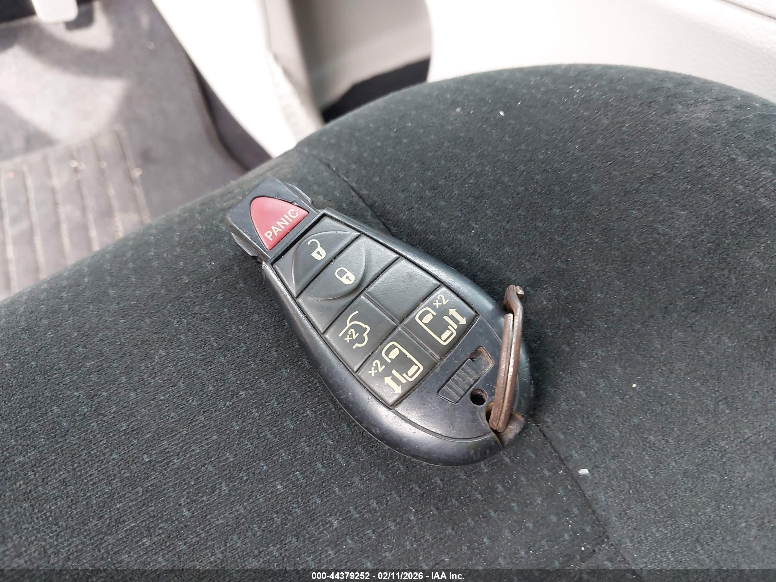 DODGE GRAND image 11