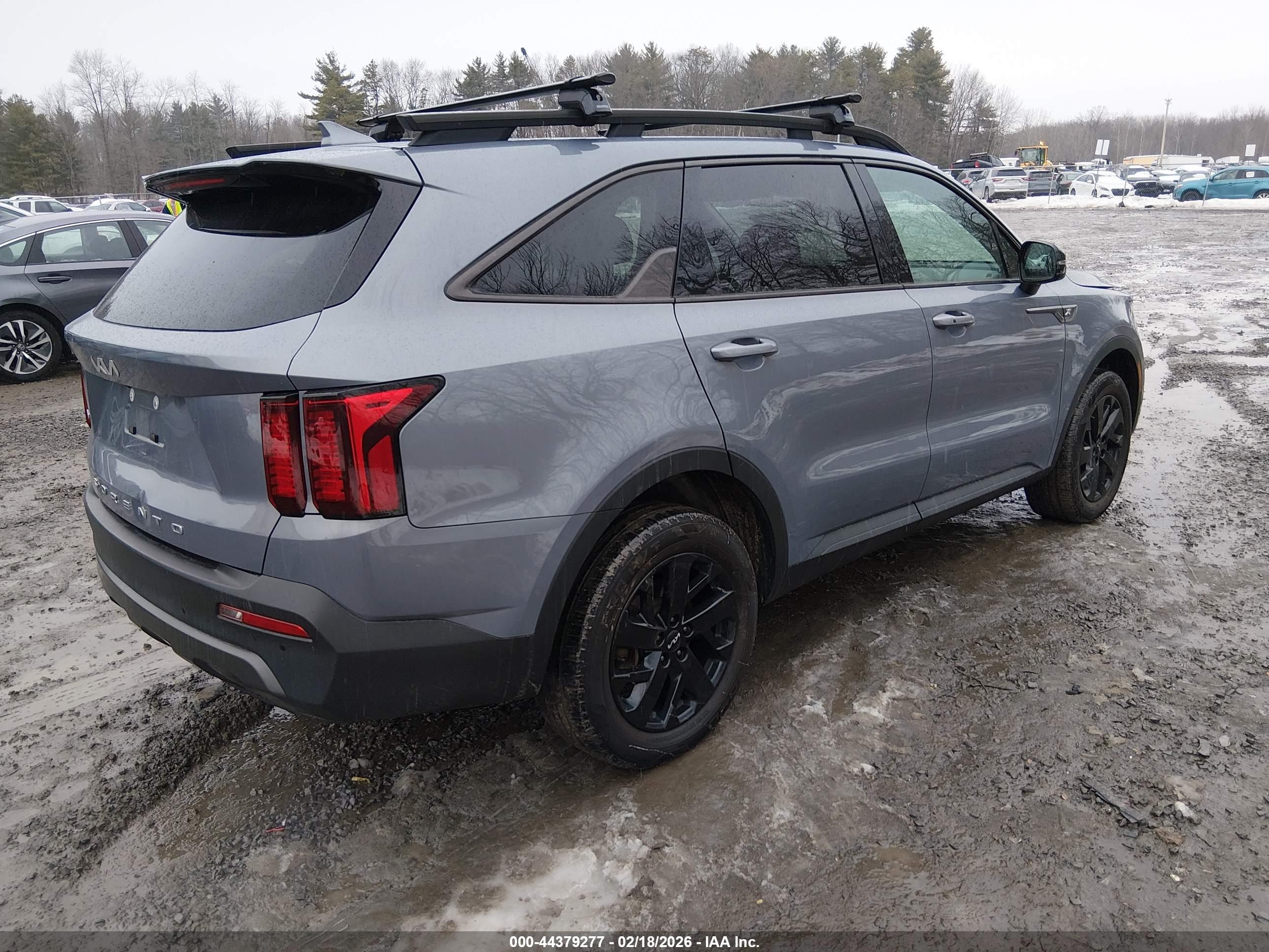 KIA SORENTO image 4